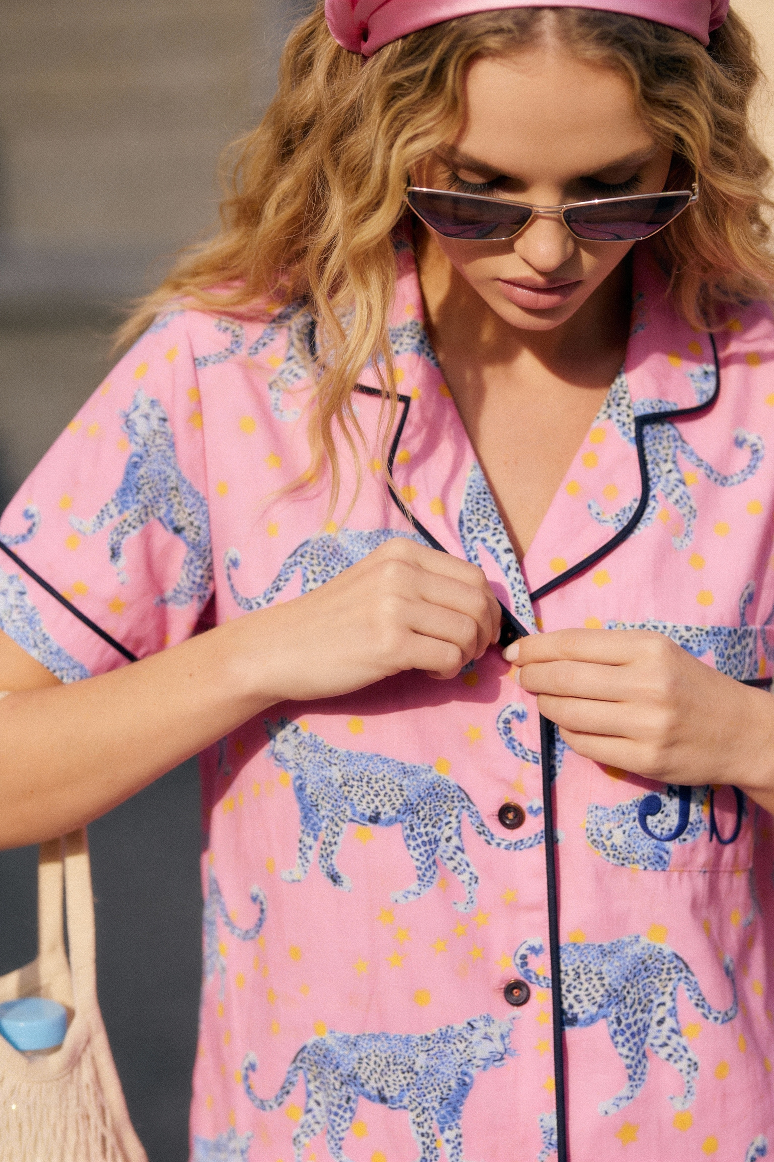 Katie Kim — AI lifestyle-кампания в образе Кэрри Брэдшоу | jl.art.ai.lab. Анна Карчмит — AI-художник. Эдиториал, нейрофотосессия и контент для fashion и beauty брендов