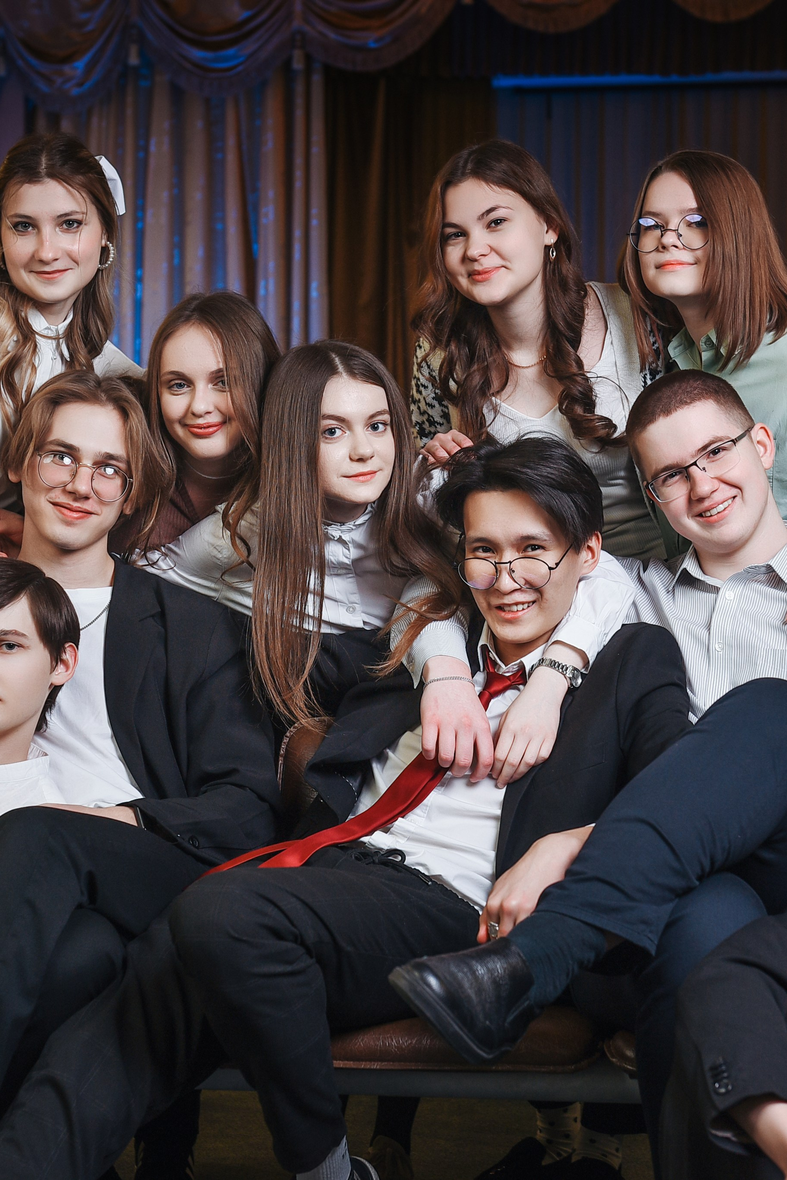 Истории. Выпускные альбомы в Кургане, Твой альбом, Книга