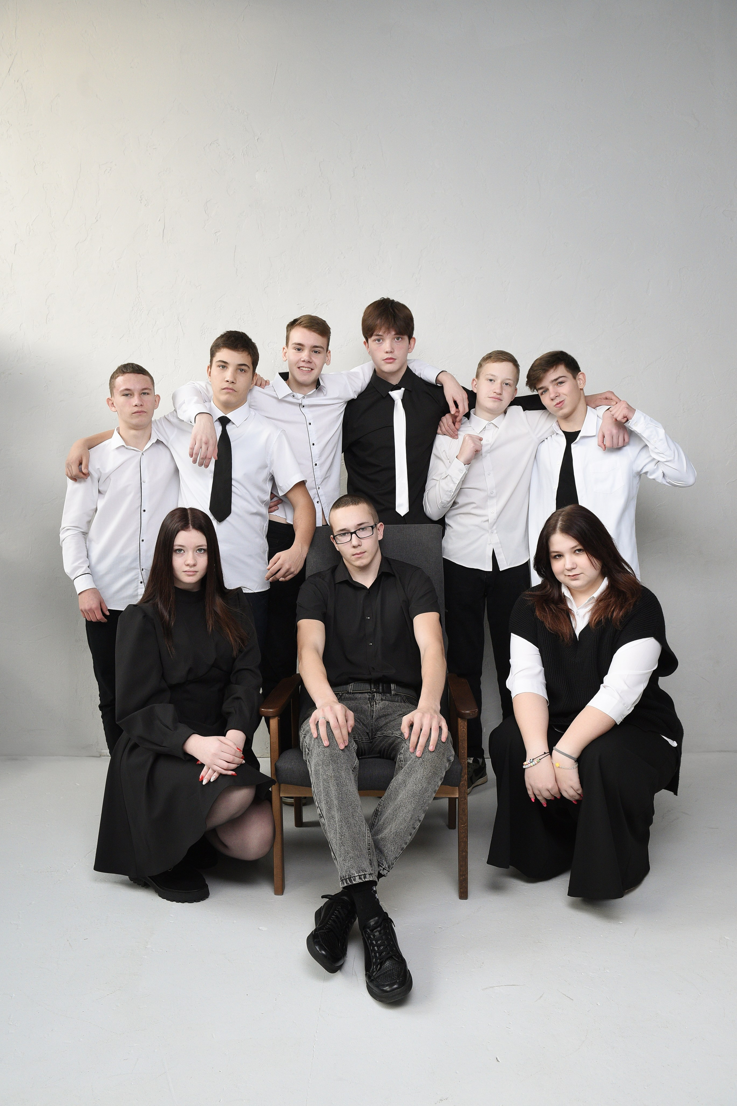 Истории. Выпускные альбомы в Кургане, Твой альбом, Книга