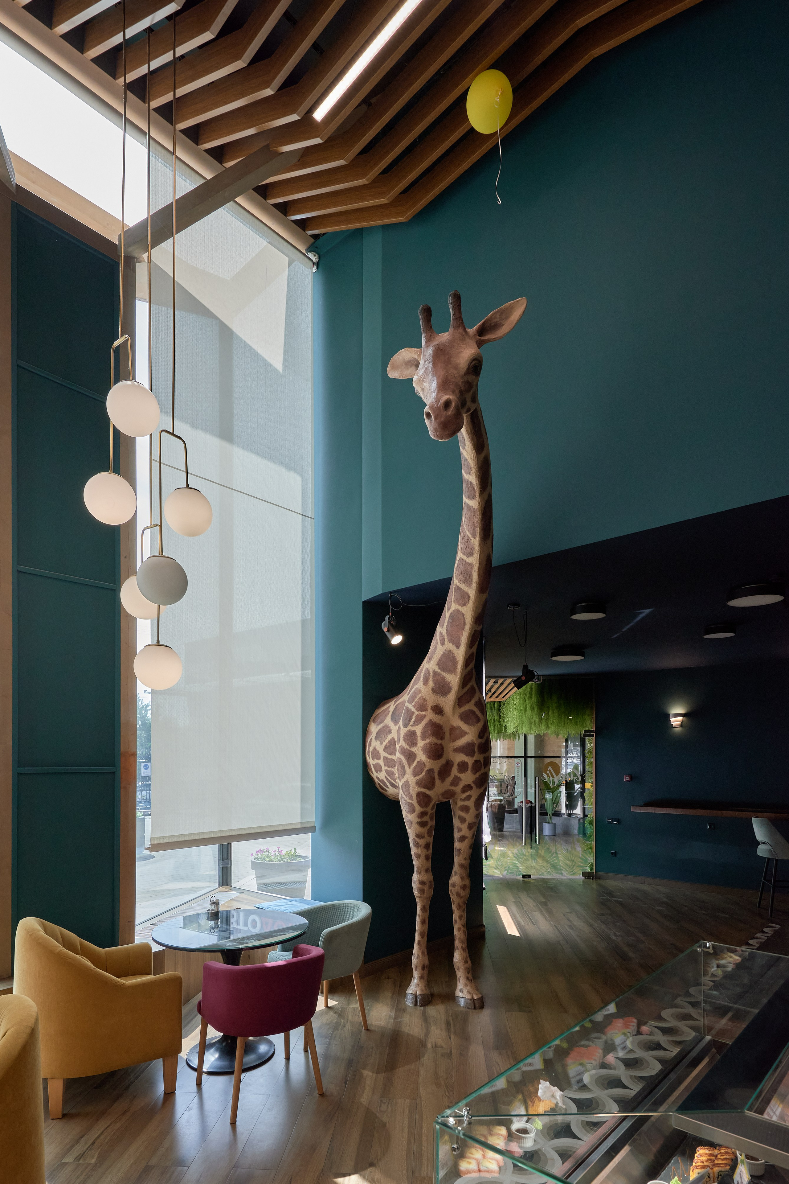 Ресторан Жираф, Костанай (Казахстан)