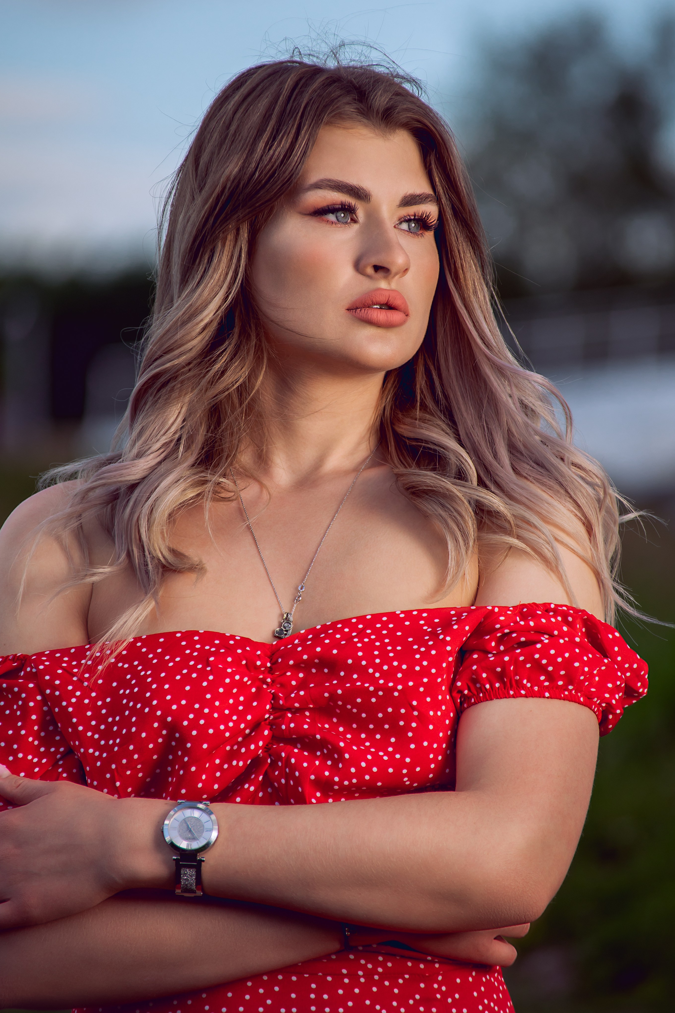 Статьи на различную тематику по фото, по психологии и нейросети. Александр Марусёв, Портретный и студийный фотограф, Тверь, Москва