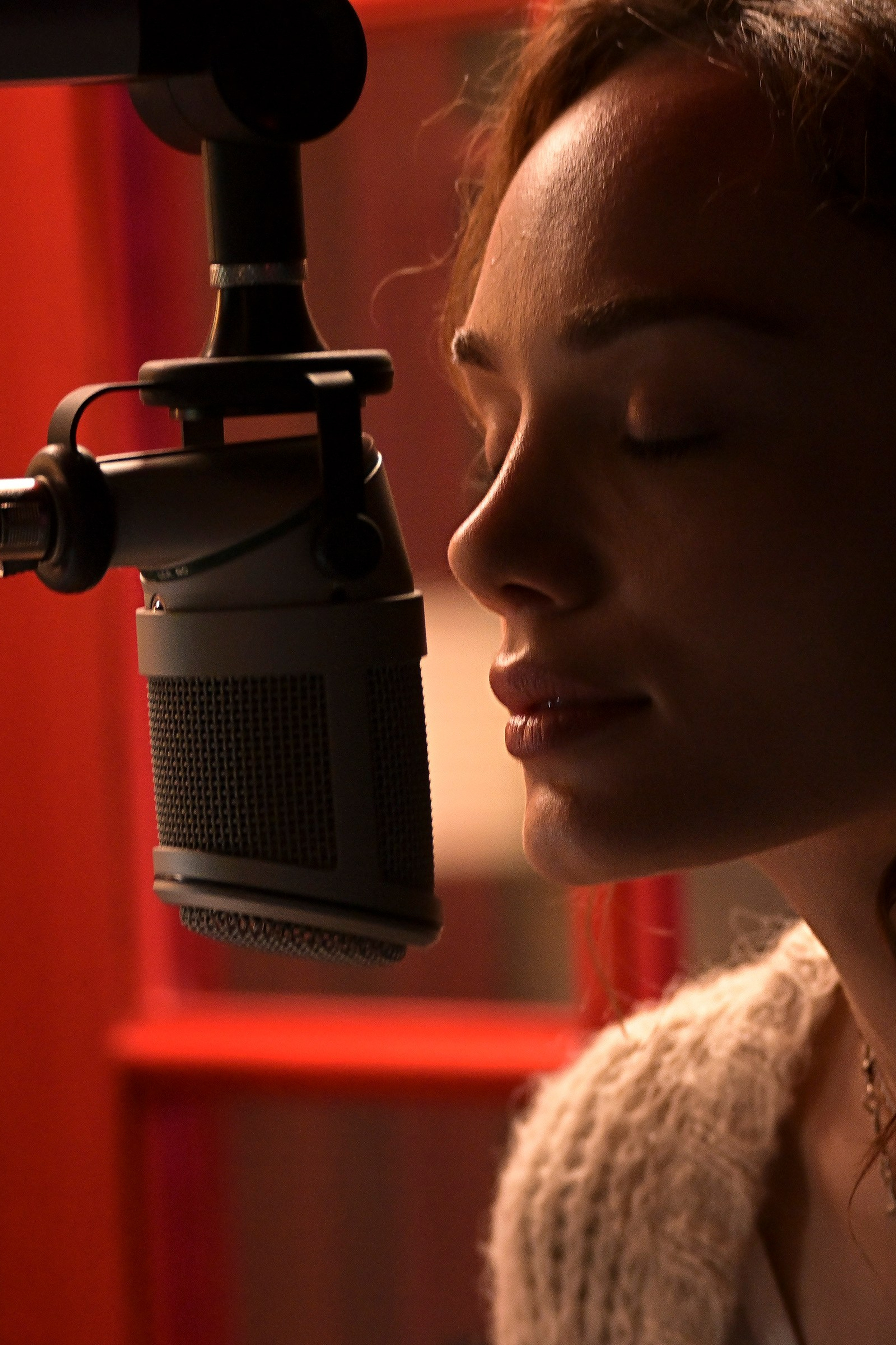 ПРОДАКШН И БЕКСТЕЙДЖ