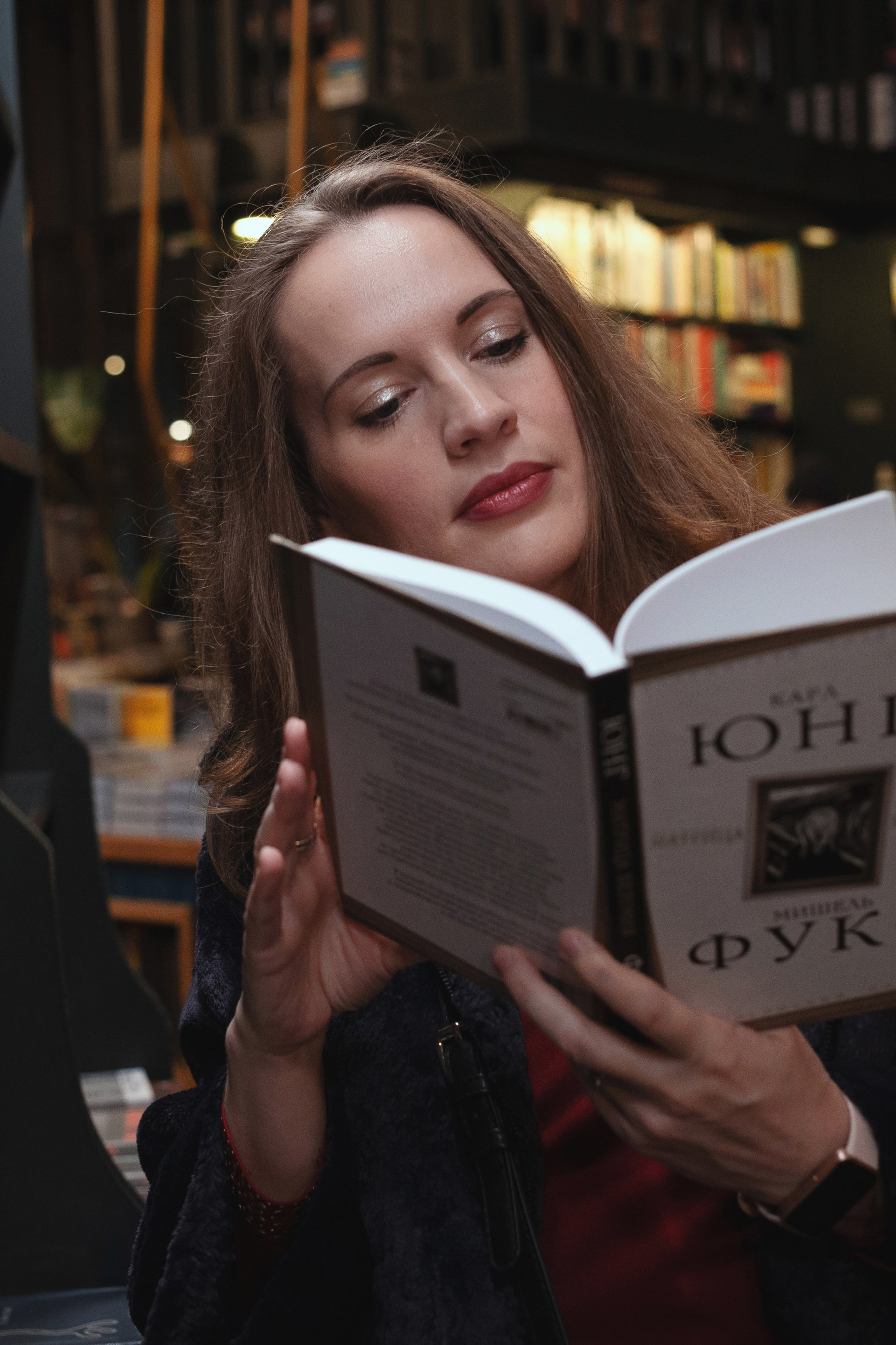 Визуал для коуча: как одна съемка создает контент на годы. Портретный фотограф в Санкт-Петербурге