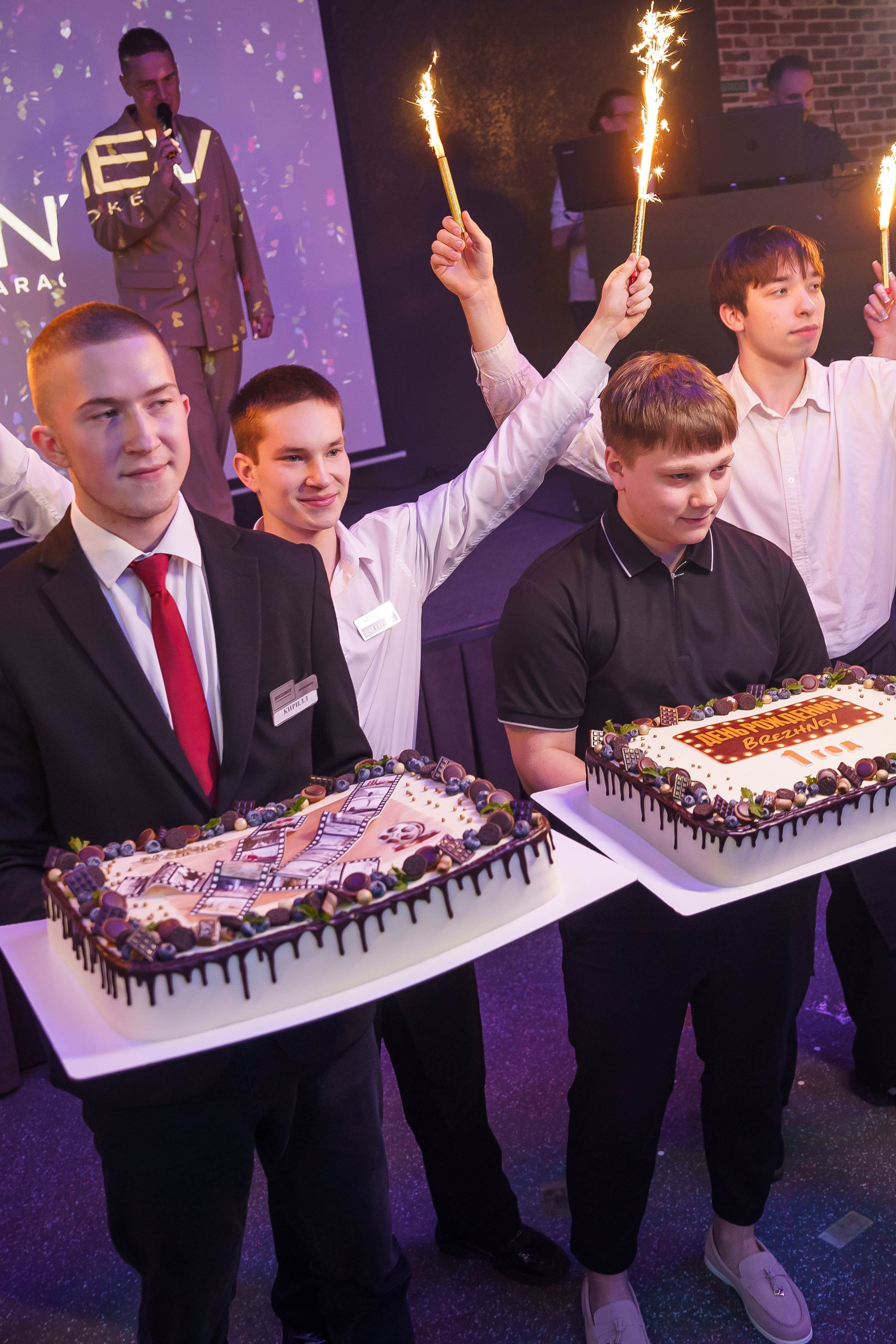 Истории. ФЕСС-ФОТО/ВИДЕО