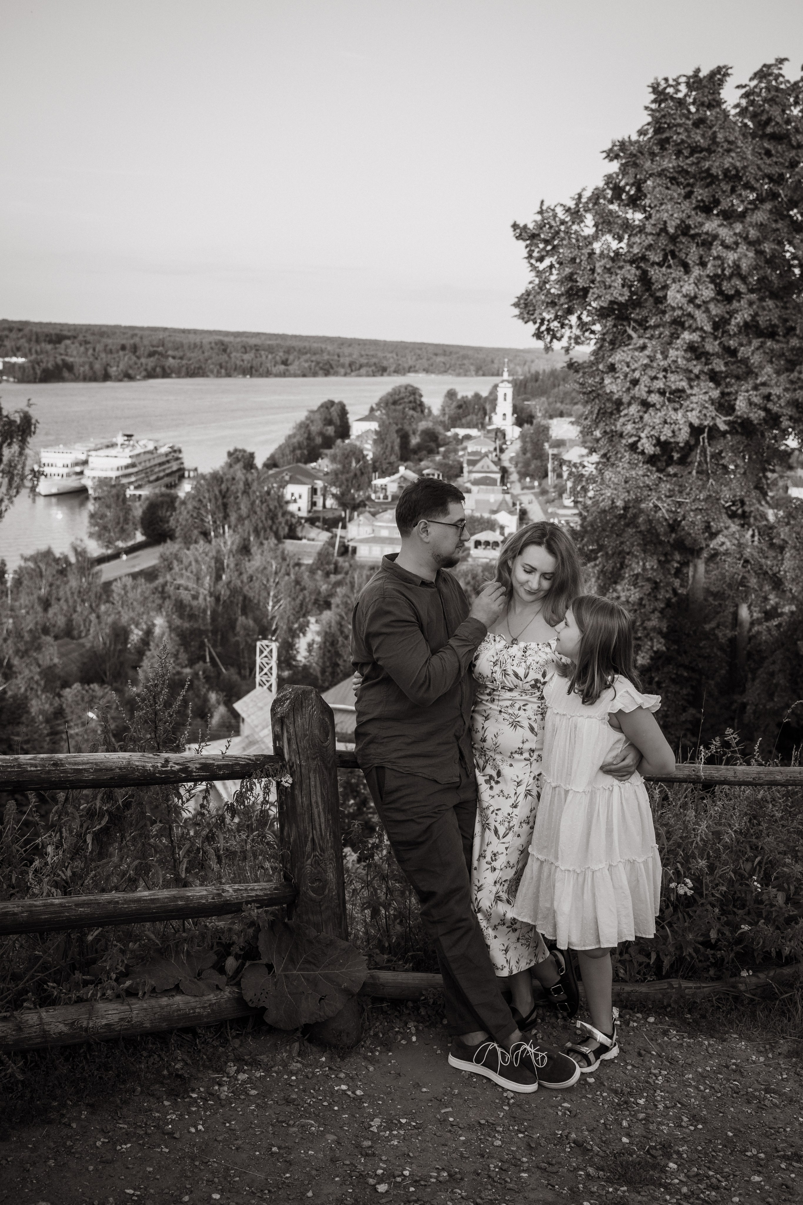 Андрей, Ольга и Тася