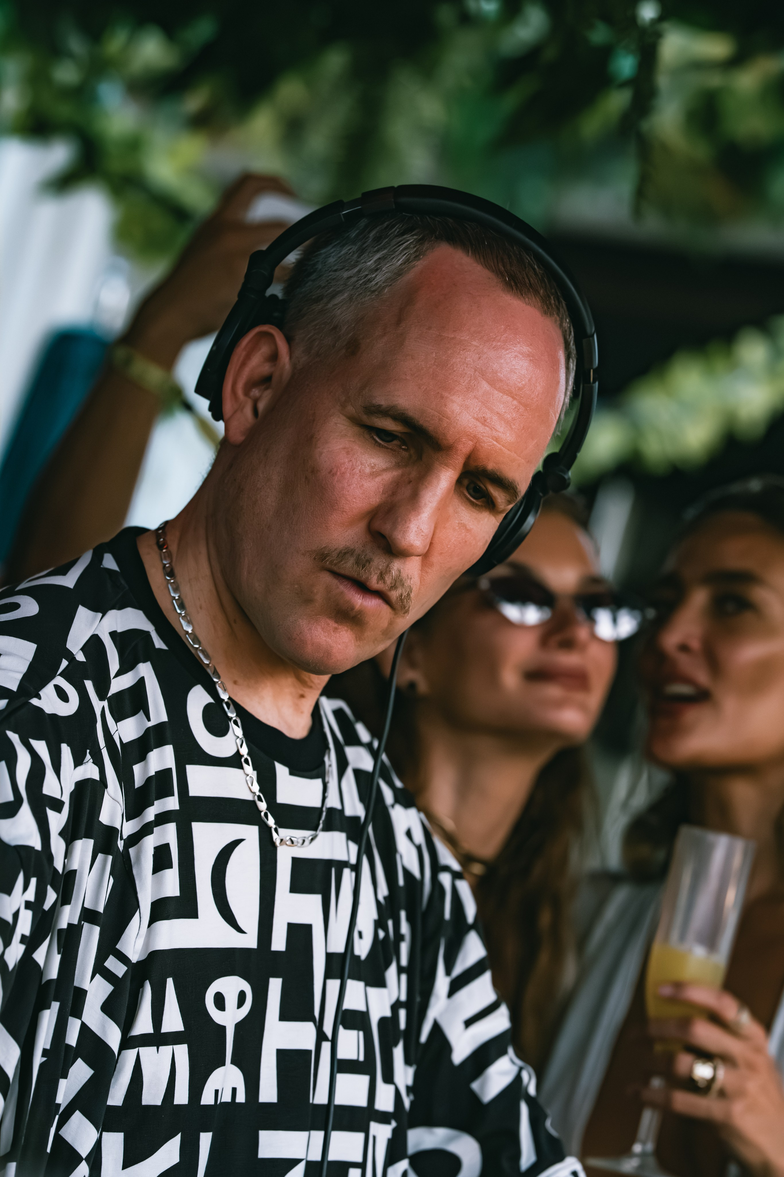 Jan Blomqvist, Damian Lazarus, Ame DJ performance in Savaya, Bali. Сергей Зворыгин
