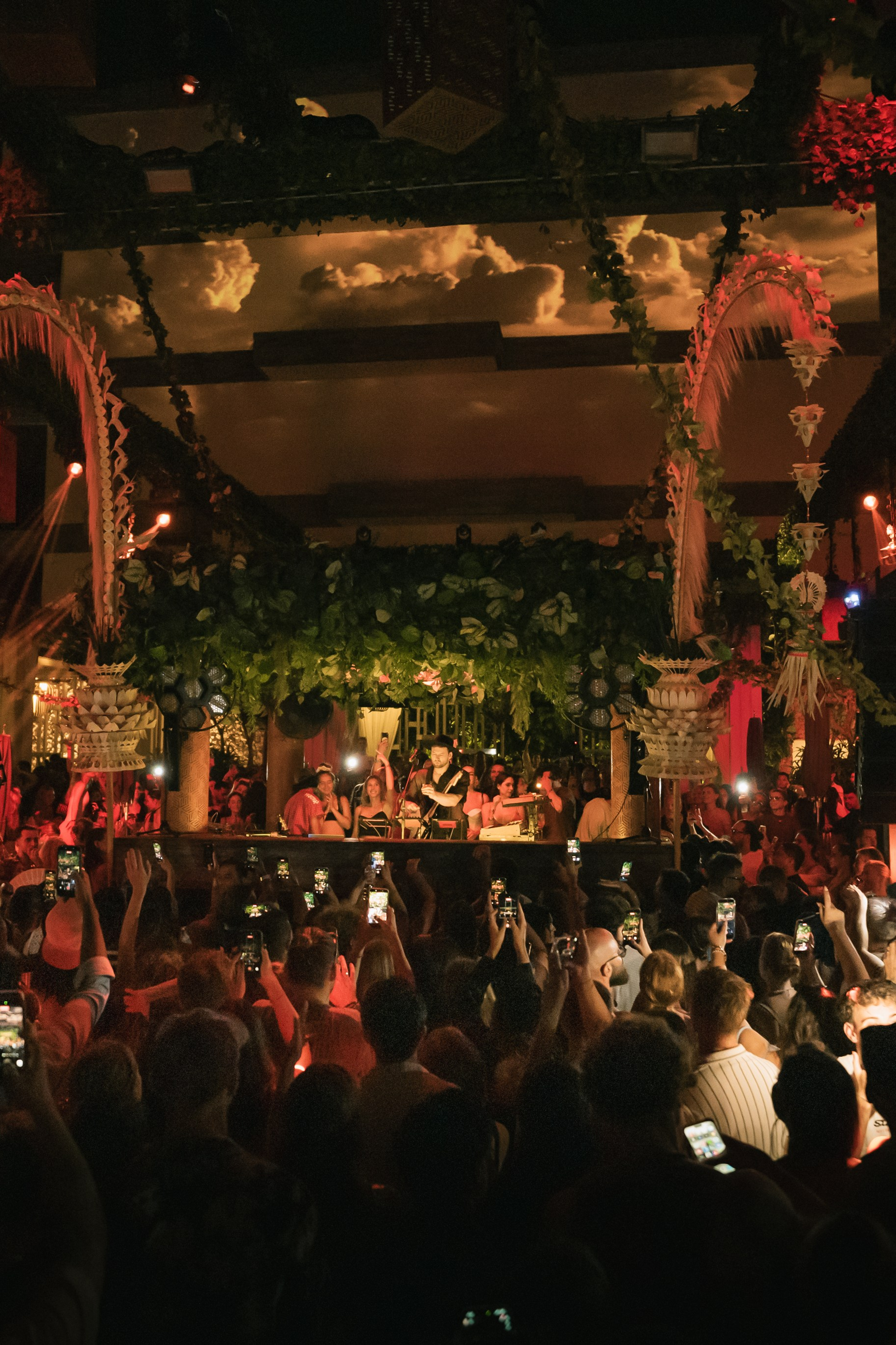 Monolink, electronic music producer performance in Savaya, Bali. Сергей Зворыгин