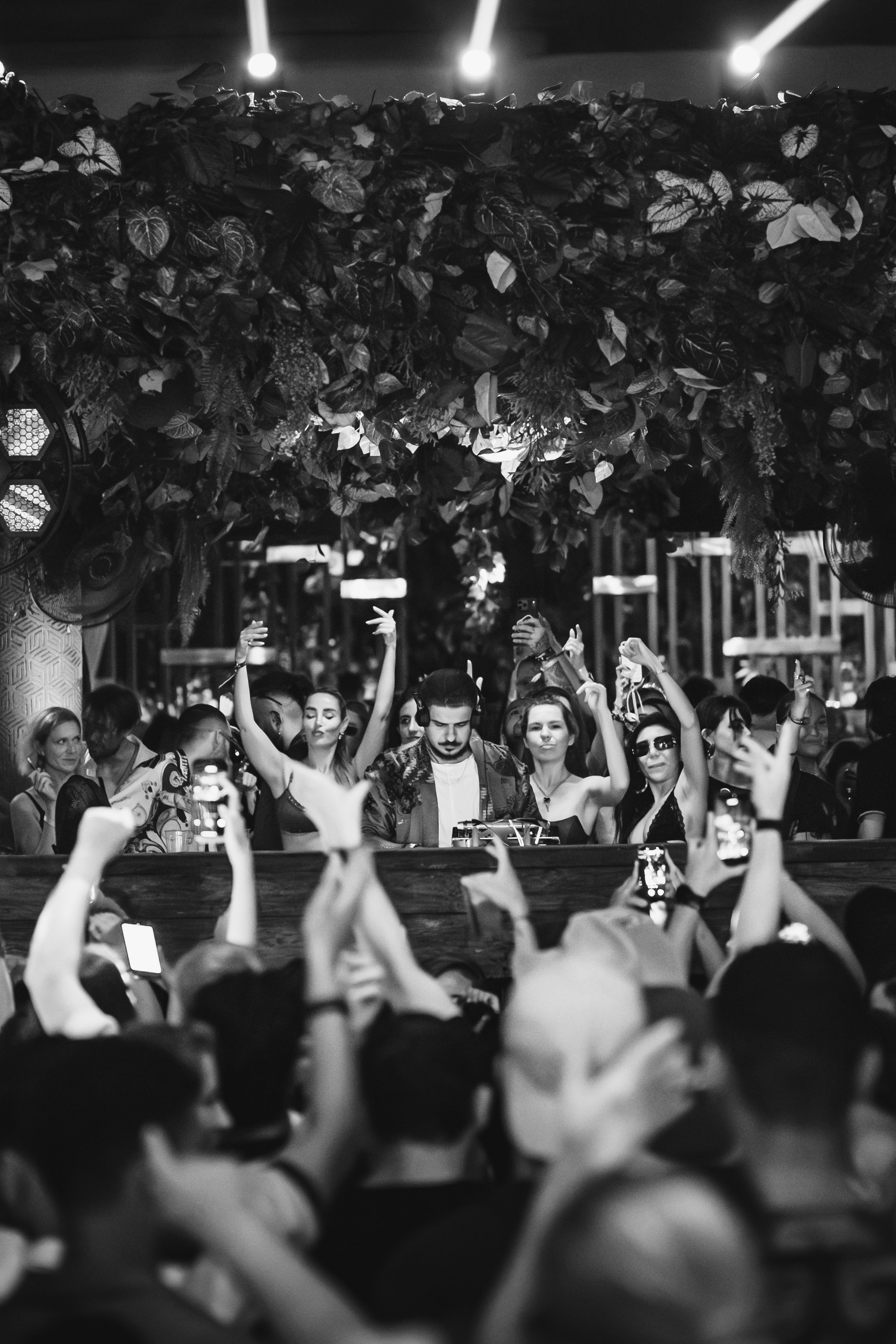Vintage Culture, Brazilian DJ and record producer performance in Savaya, Bali. Сергей Зворыгин