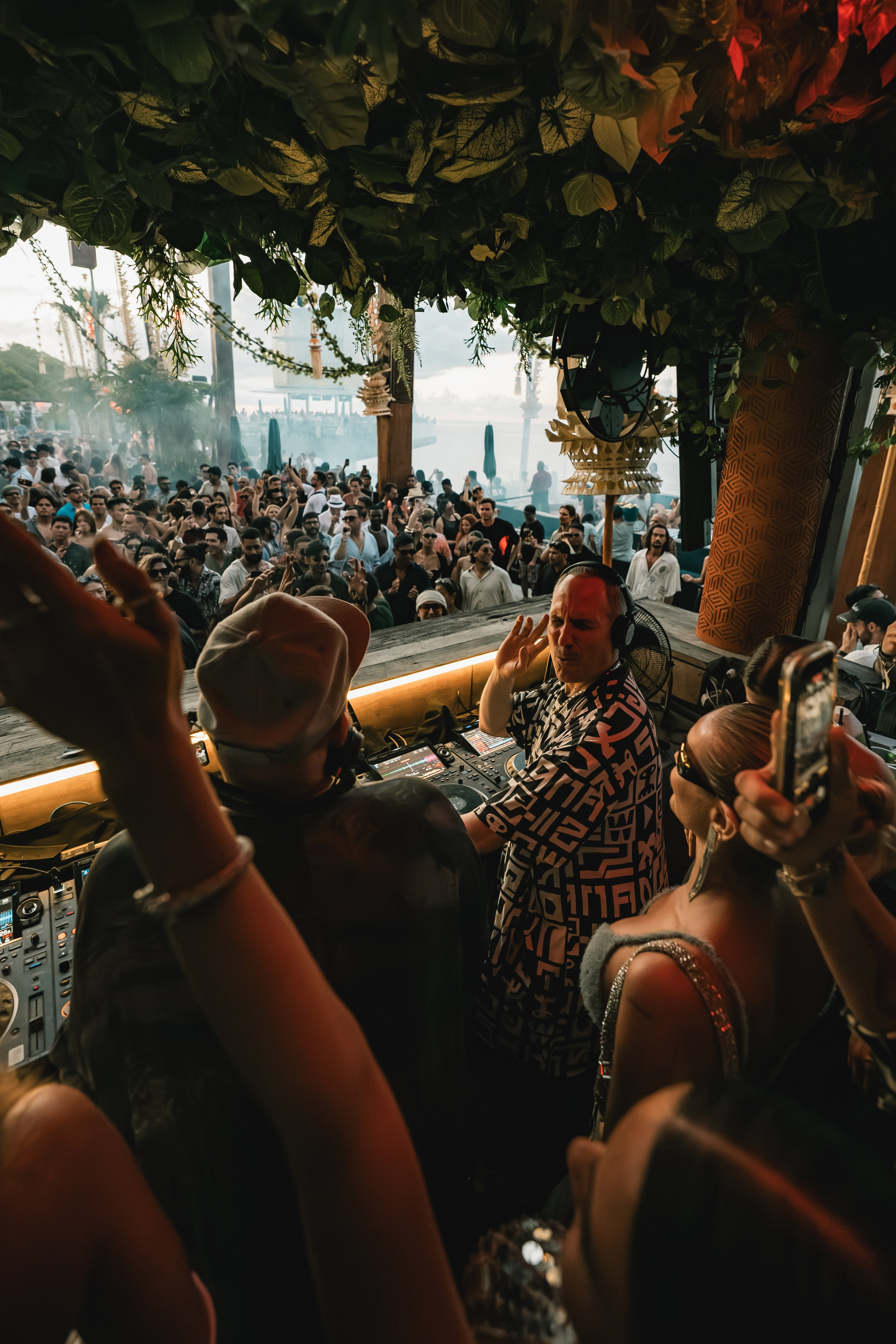 Jan Blomqvist, Damian Lazarus, Ame DJ performance in Savaya, Bali. Сергей Зворыгин