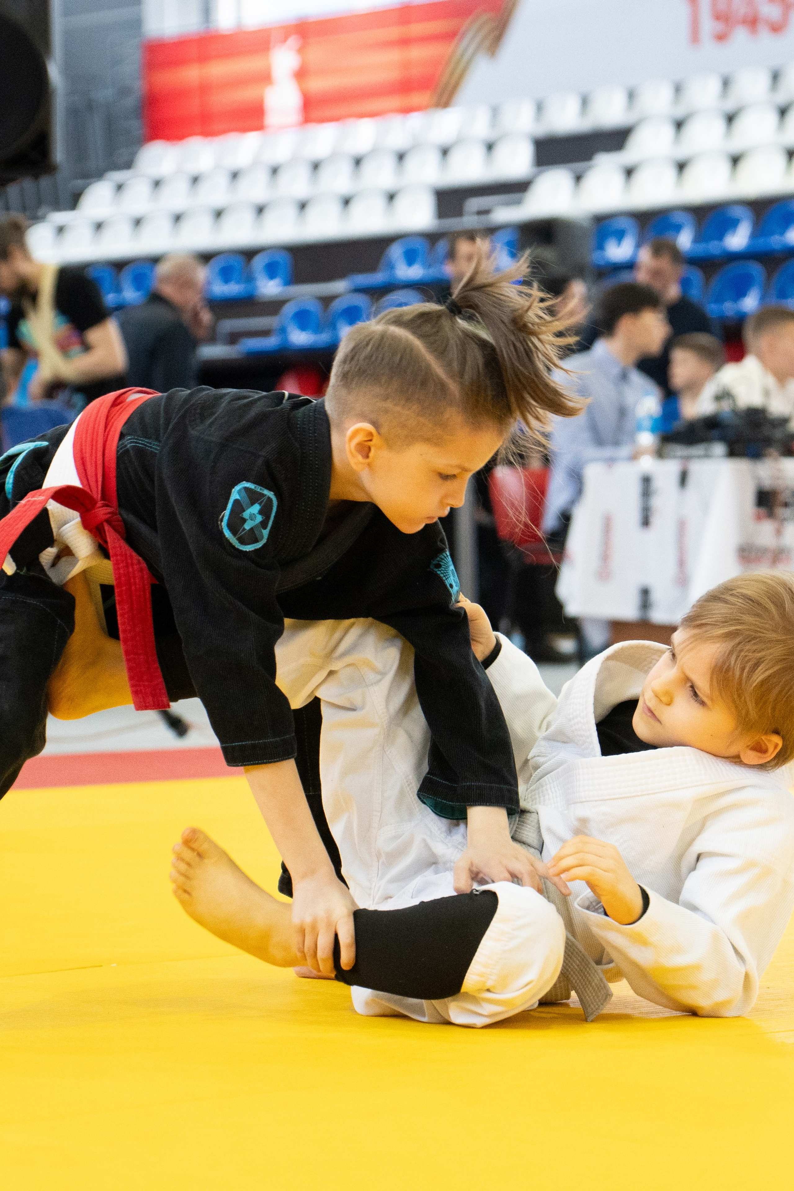 Почему не стоит снимать всё на телефон: сравнение с профессиональной съёмкой. Фотограф в Хабаровске