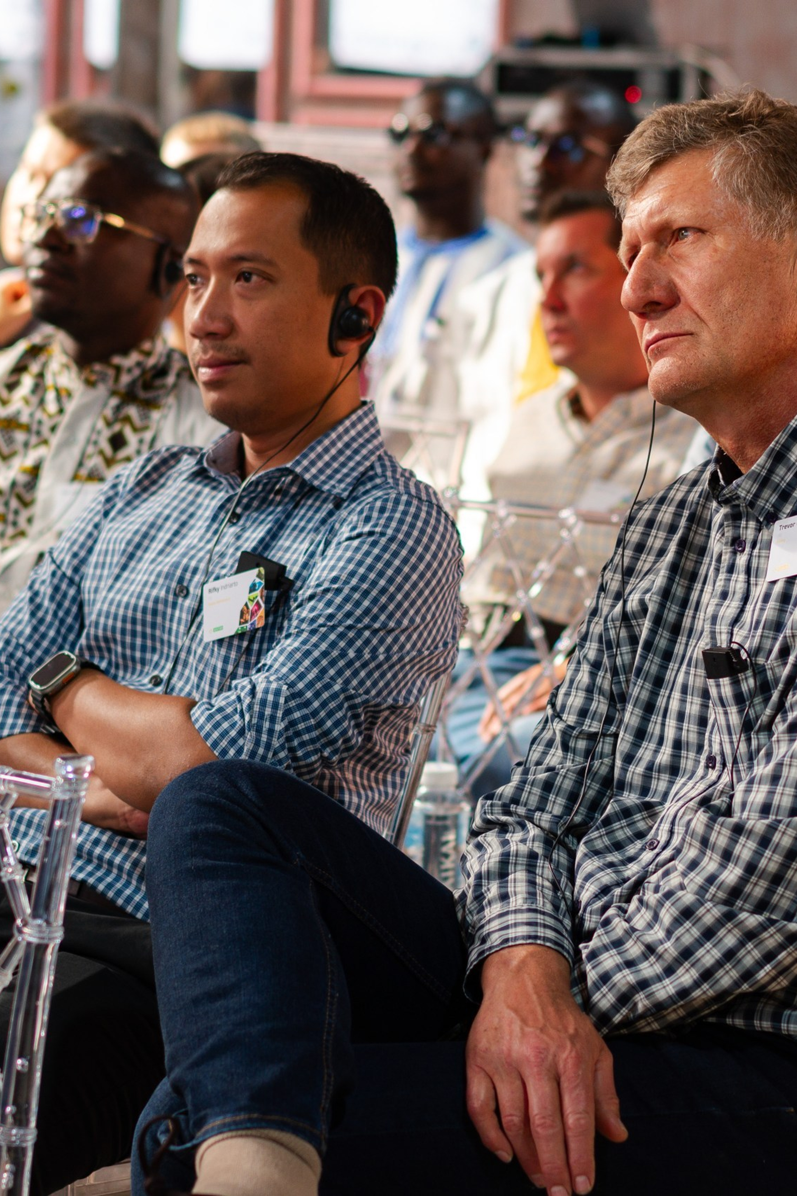 Фотограф на деловое мероприятие, выставку, форум. Репортажный фотограф Измалков Артем