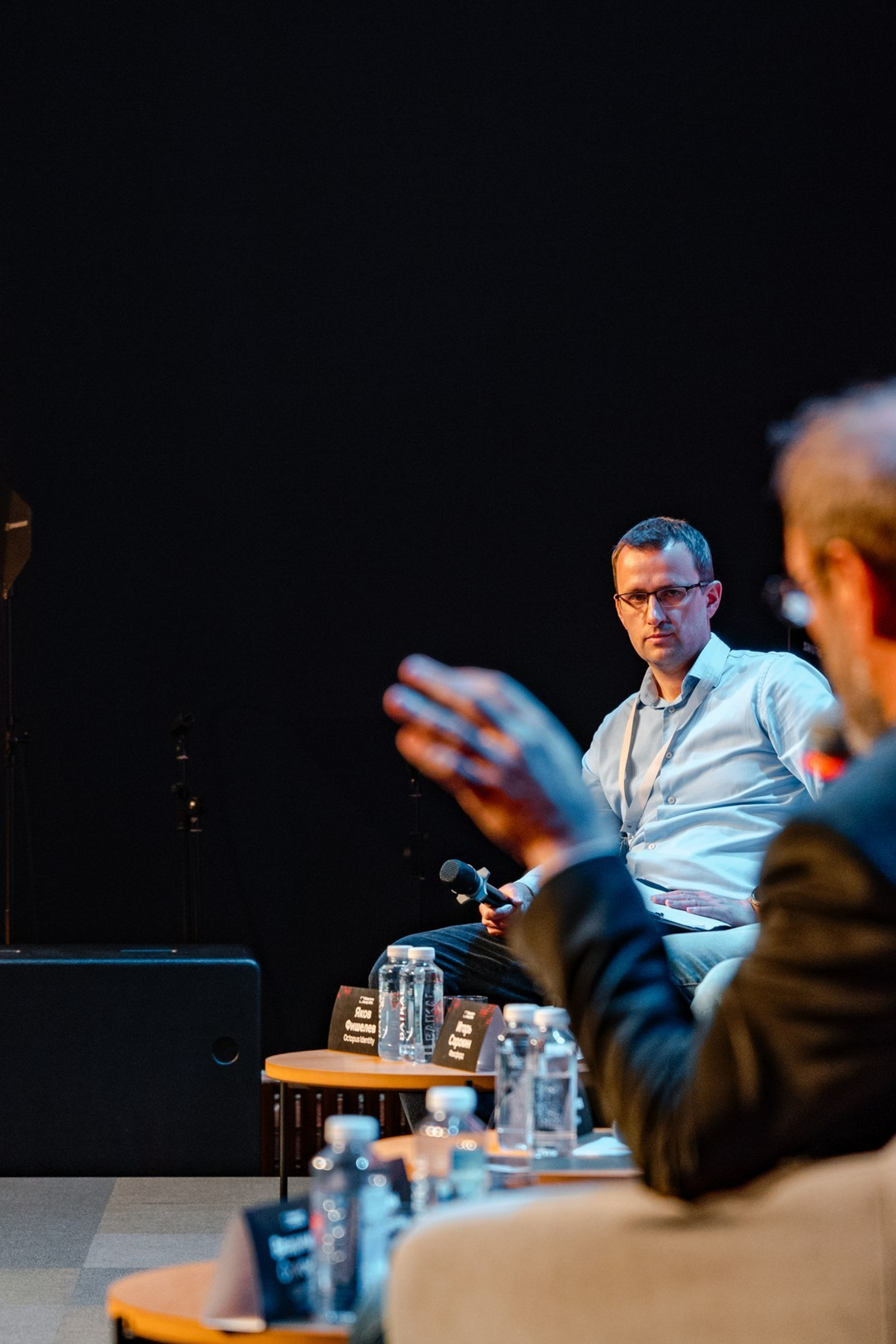 Фотограф на деловое мероприятие, выставку, форум. Репортажный фотограф Измалков Артем