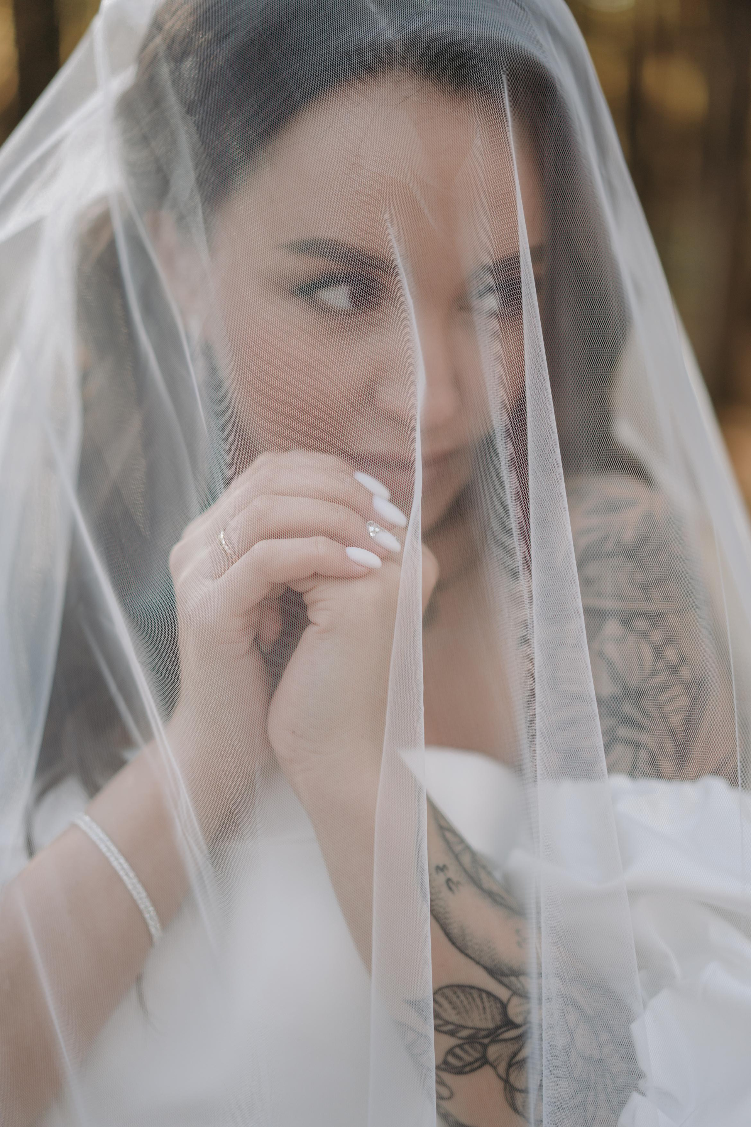 Фотозона на мероприятии — какая лучше и почему баннер почти всегда плохой вариант