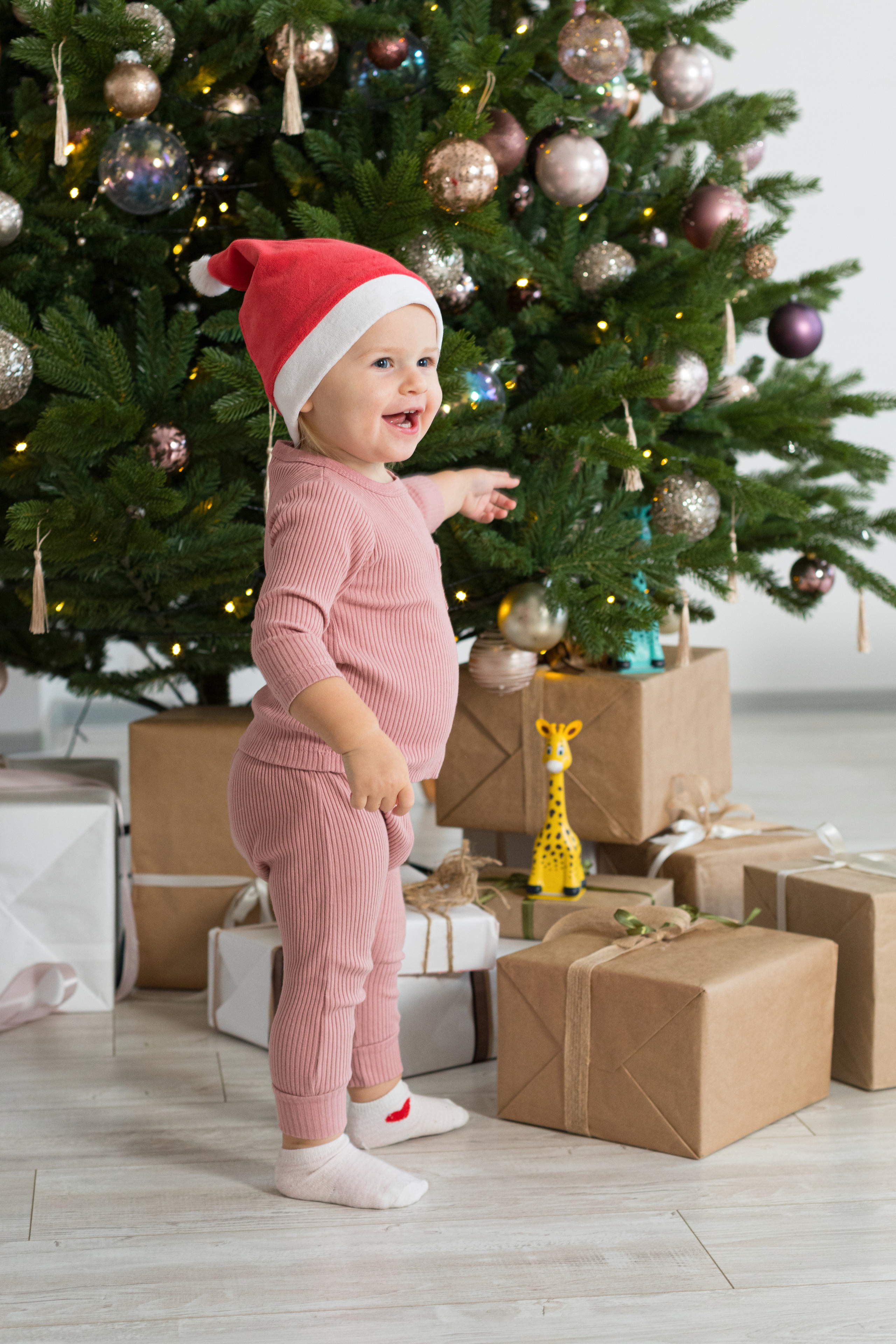 Новогодний контент для berttoys