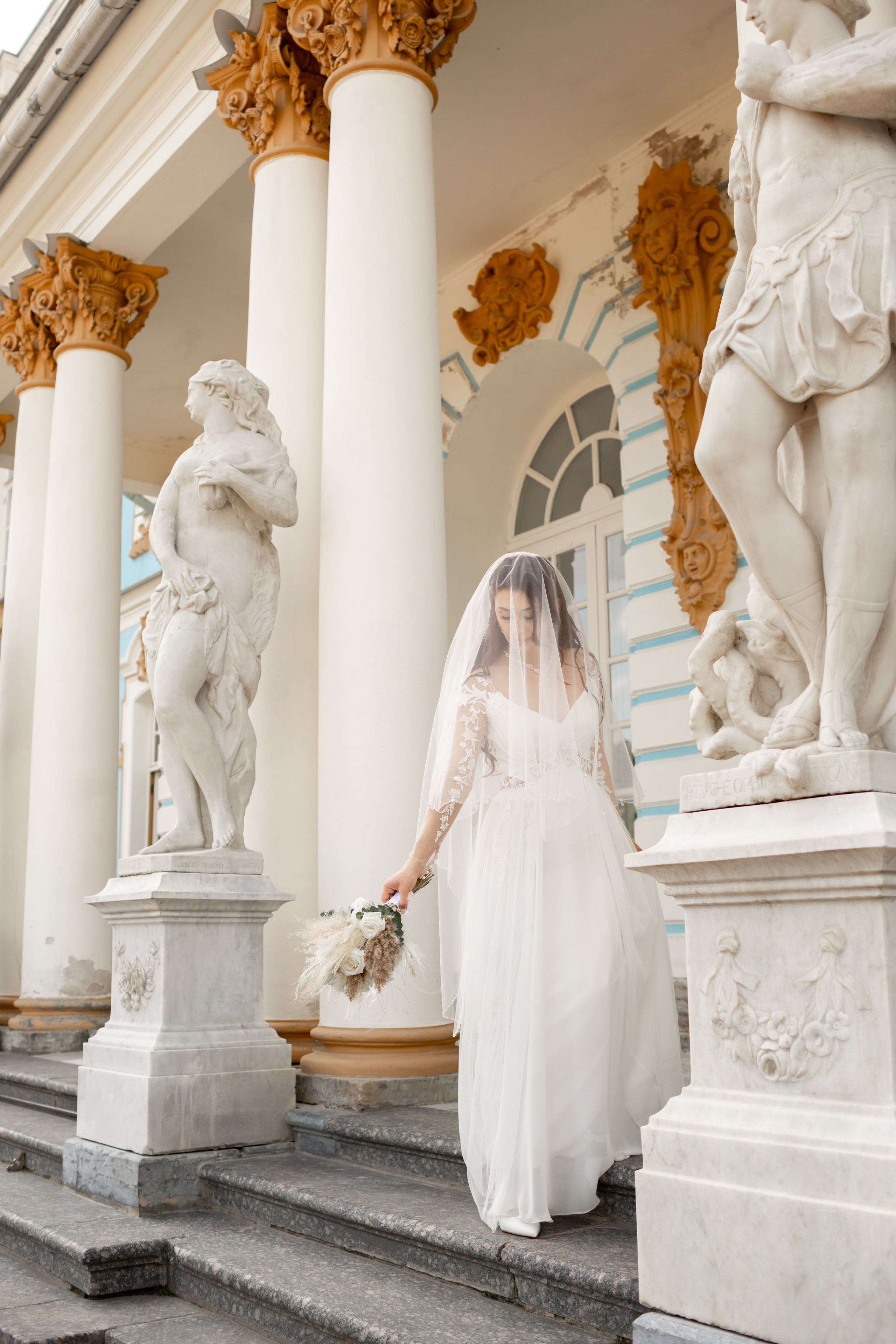 Свадьба в загсе Петроградского района. Свадебный фотограф Кирилл Белый