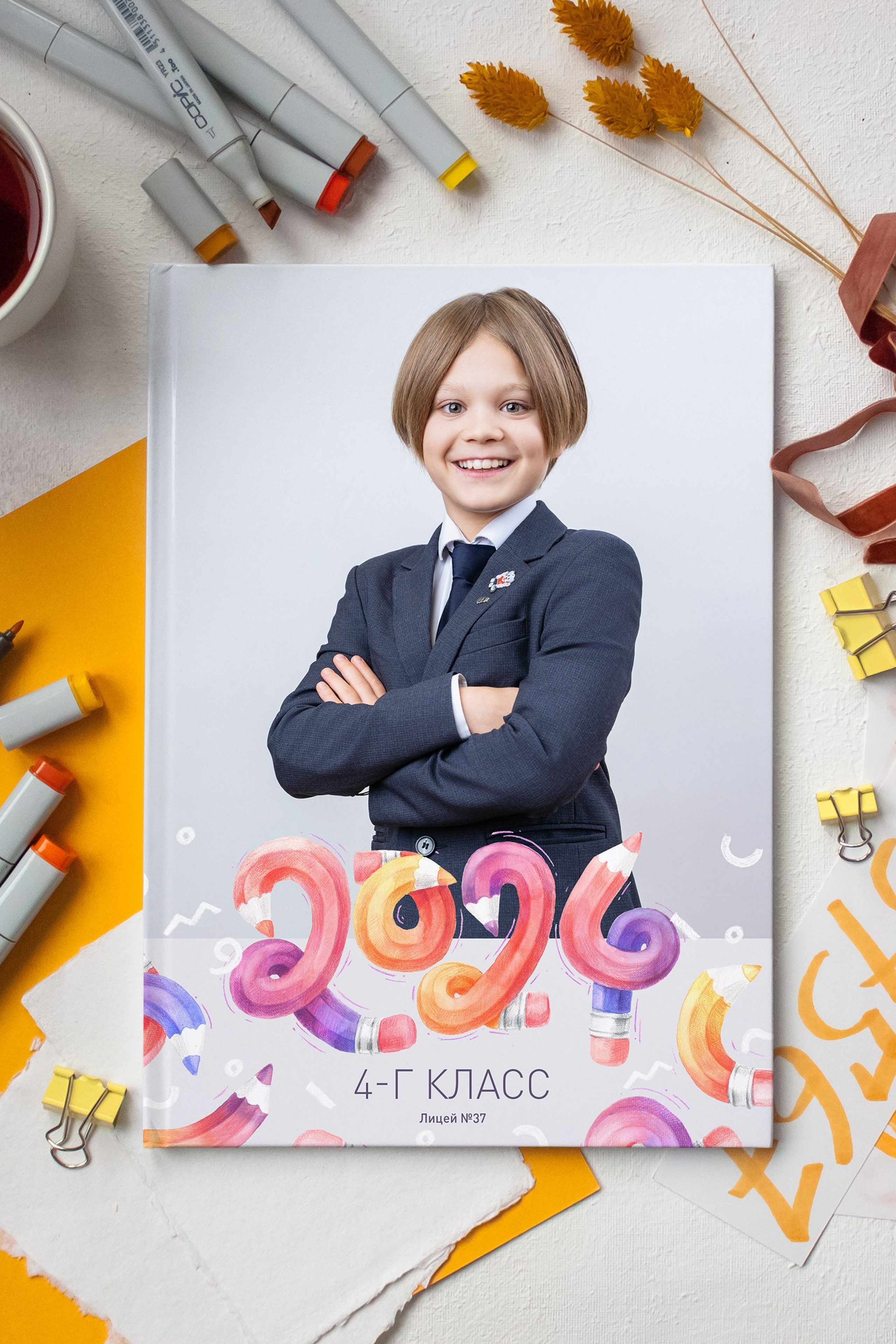 Выпускные альбомы для 4 класса. Выпускные альбомы Нижнекамск Набережные Челны Фотостудия Небо