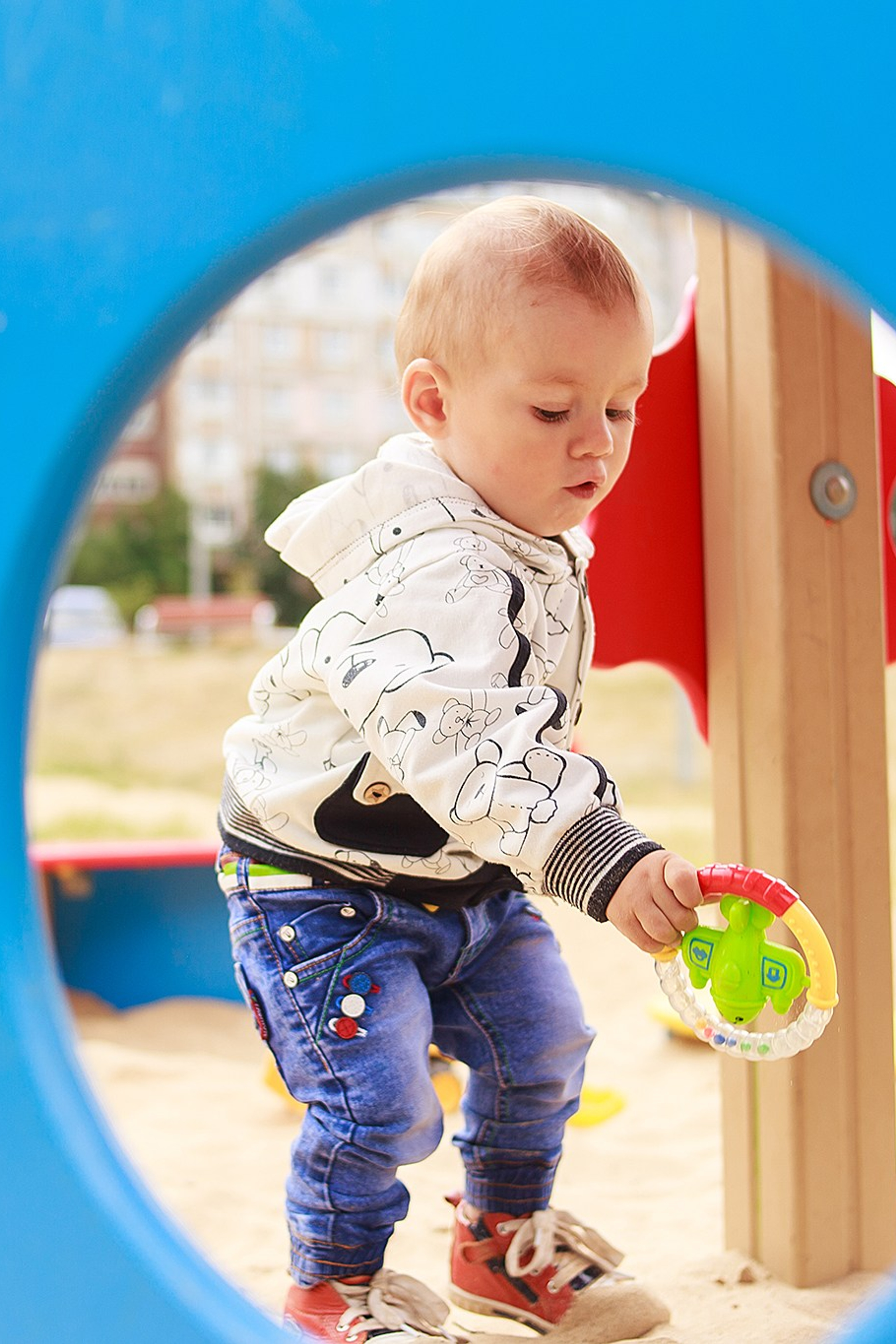 Однажды на детской площадке