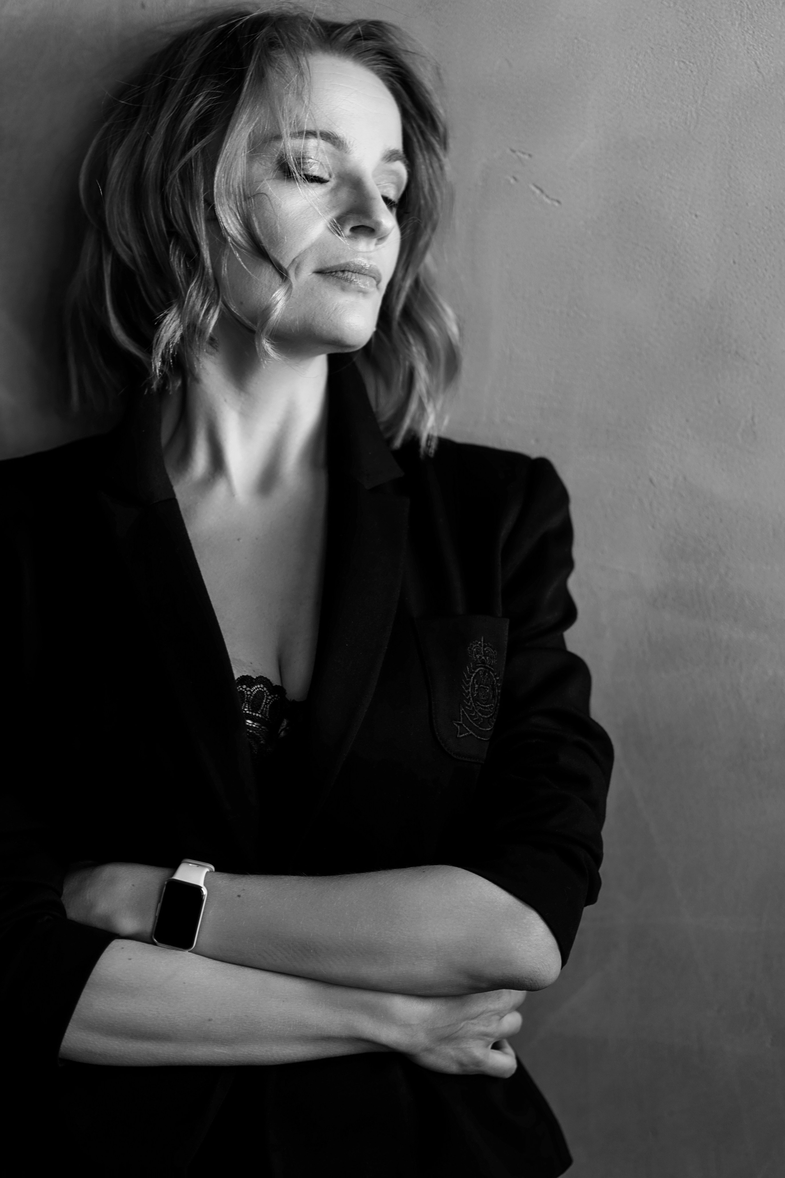 Одна женщина — четыре съемки, четыре разные вселенные. Фотограф-психолог для женщин 35+|Елена Ляхта |Оренбург | Санкт-Петербург