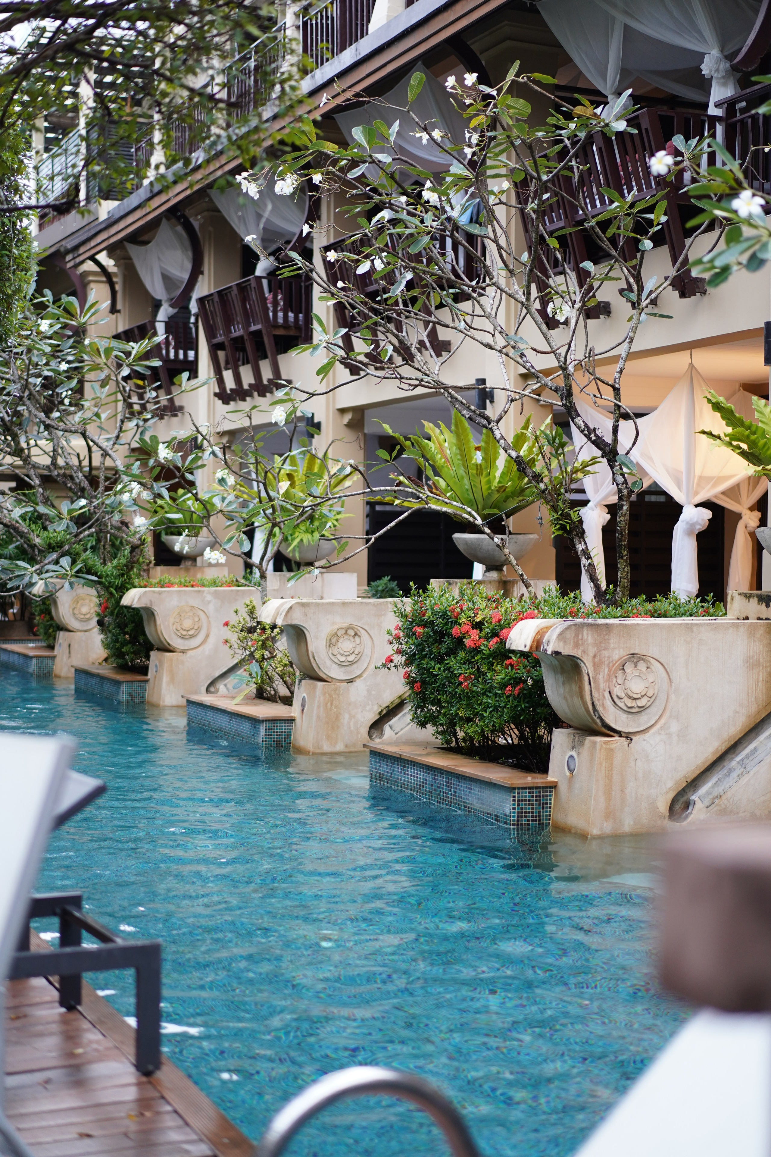 Burasari 4*, Патонг. Турагенство Амалфи Тур