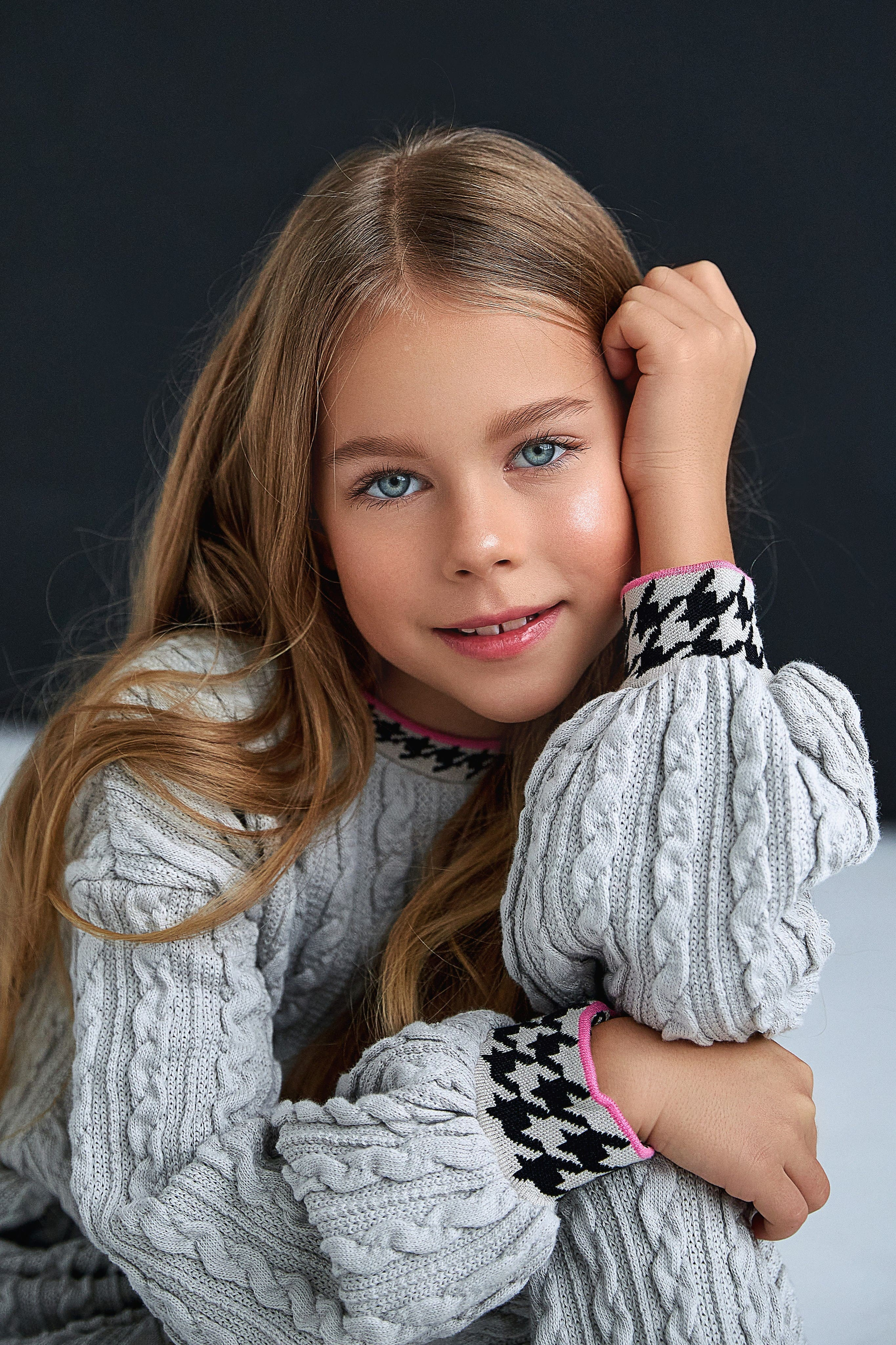 Модель для предметной съемки Ева Е. Н.Н.| Sale Easy