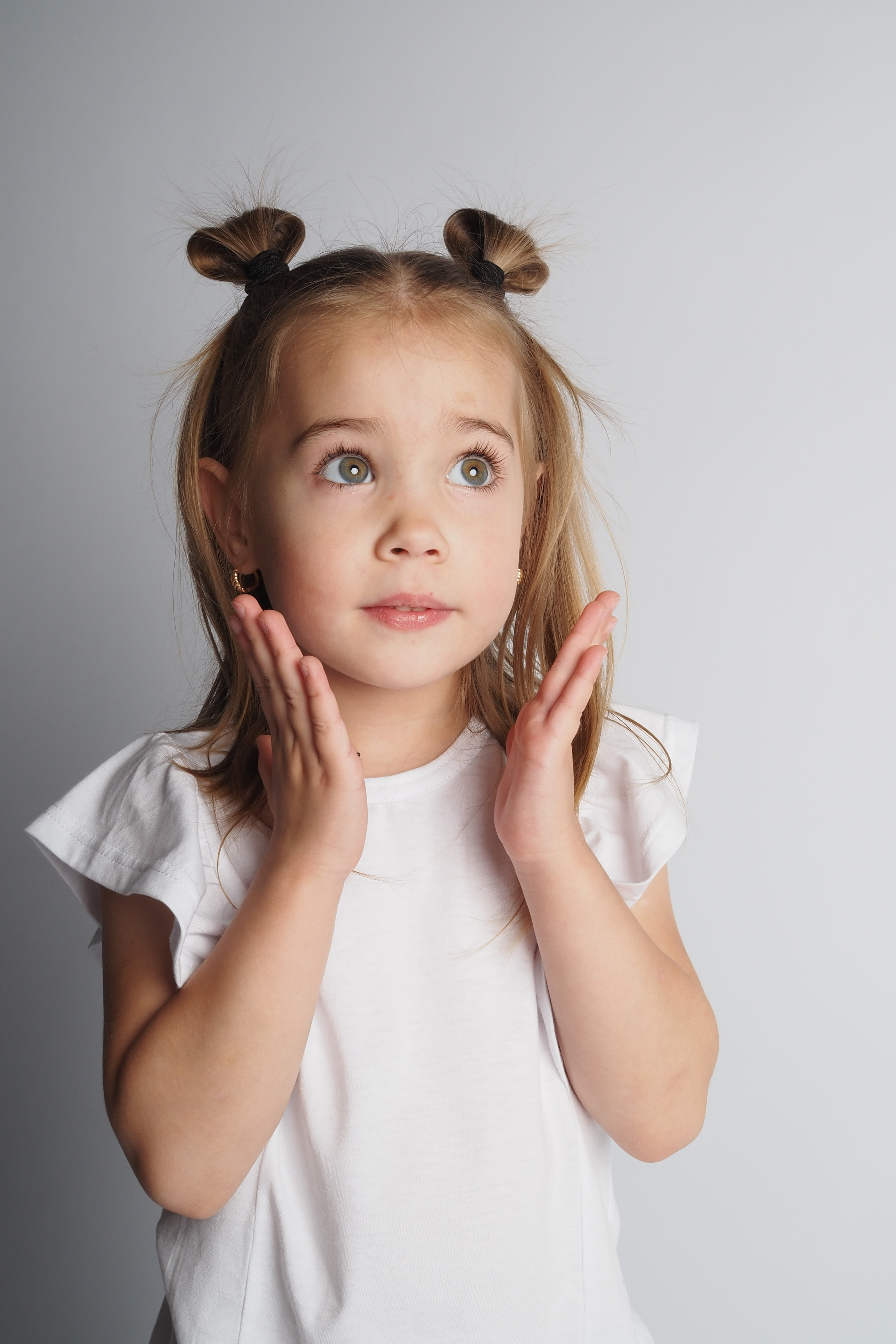 Модель для предметной съемки Александра Е. Н.Н.| Sale Easy