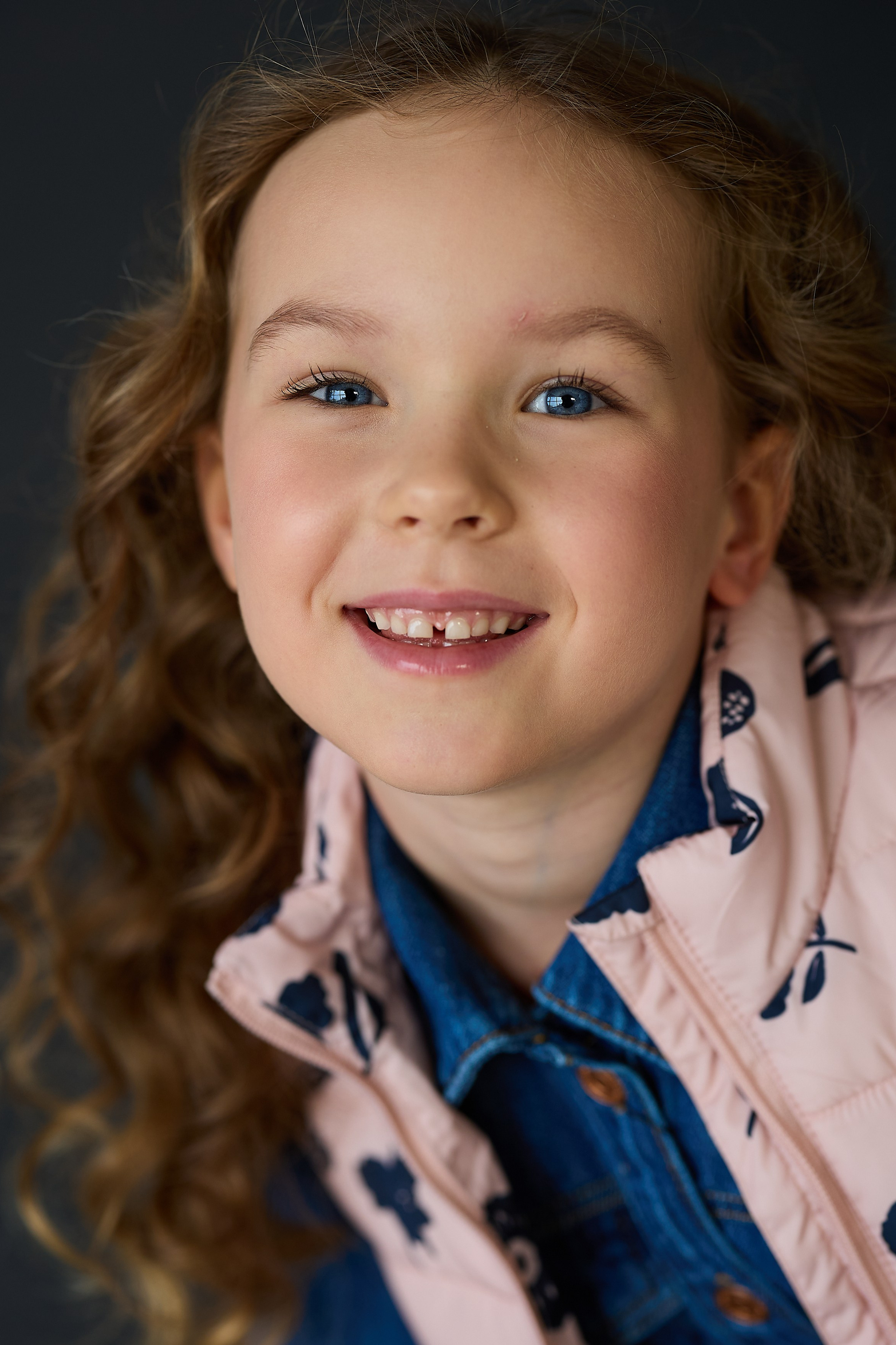 Модель для предметной съемки Алиса id 11521 Москва| Sale Easy