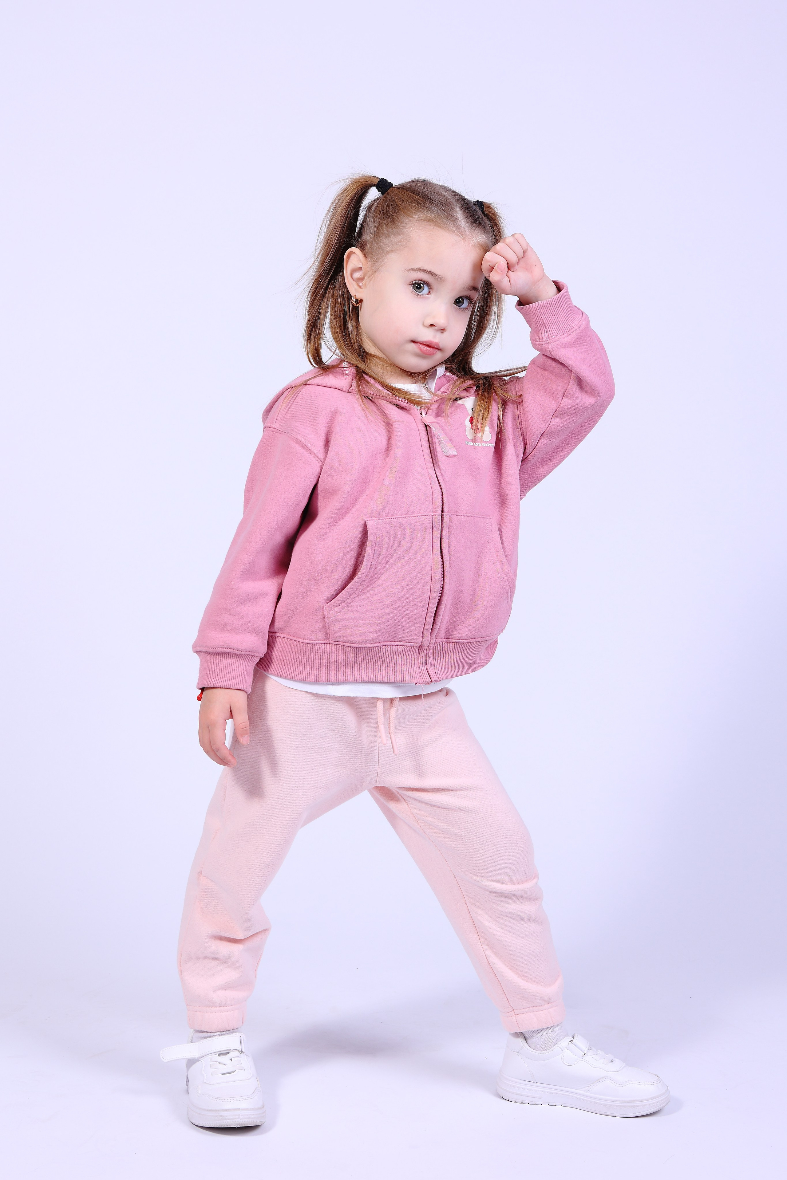 Модель для предметной съемки Александра Е. Н.Н.| Sale Easy