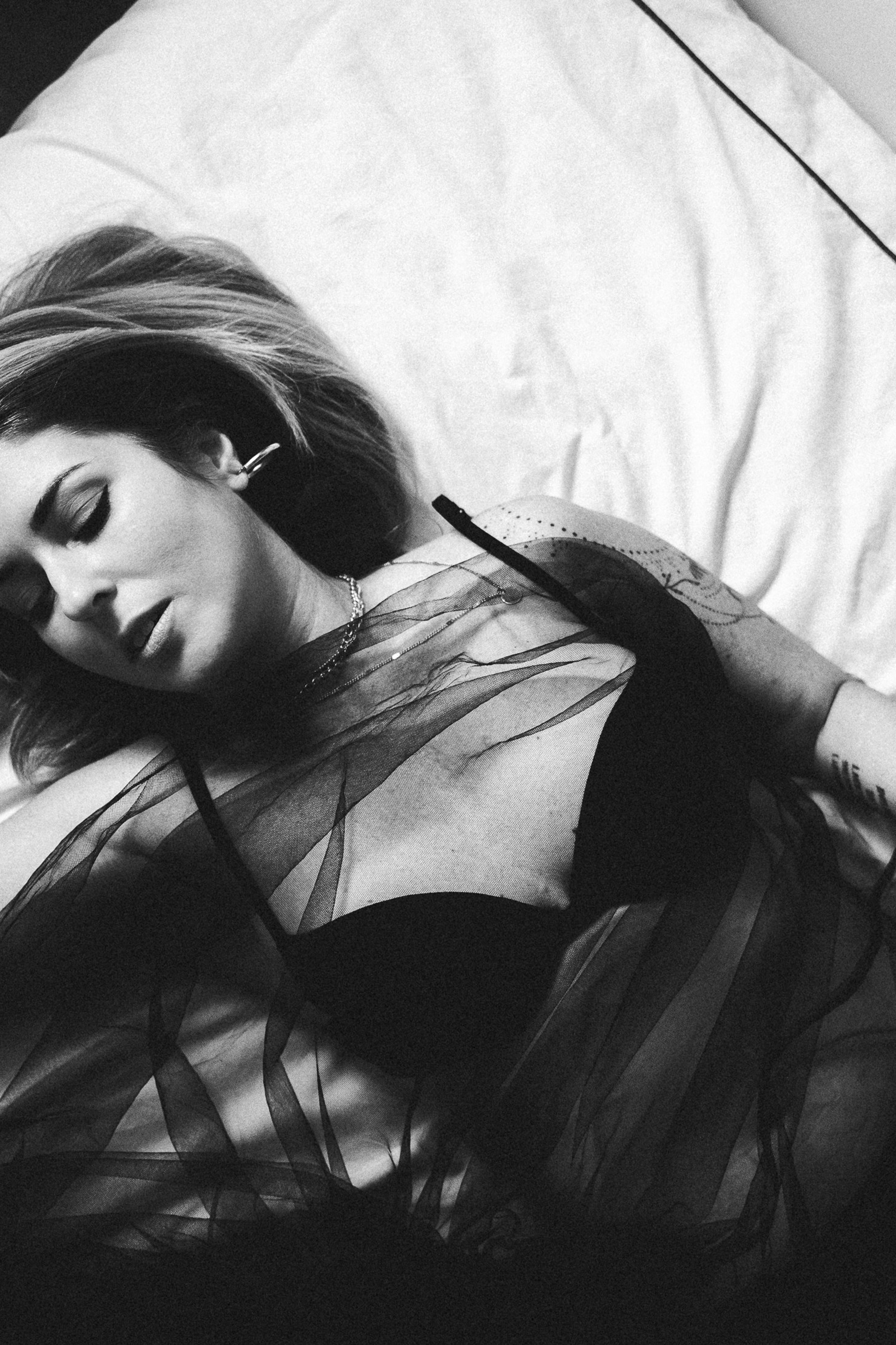 Misha and Gulya with kids. Family Lifestyle Photographer in Lucca, Italia