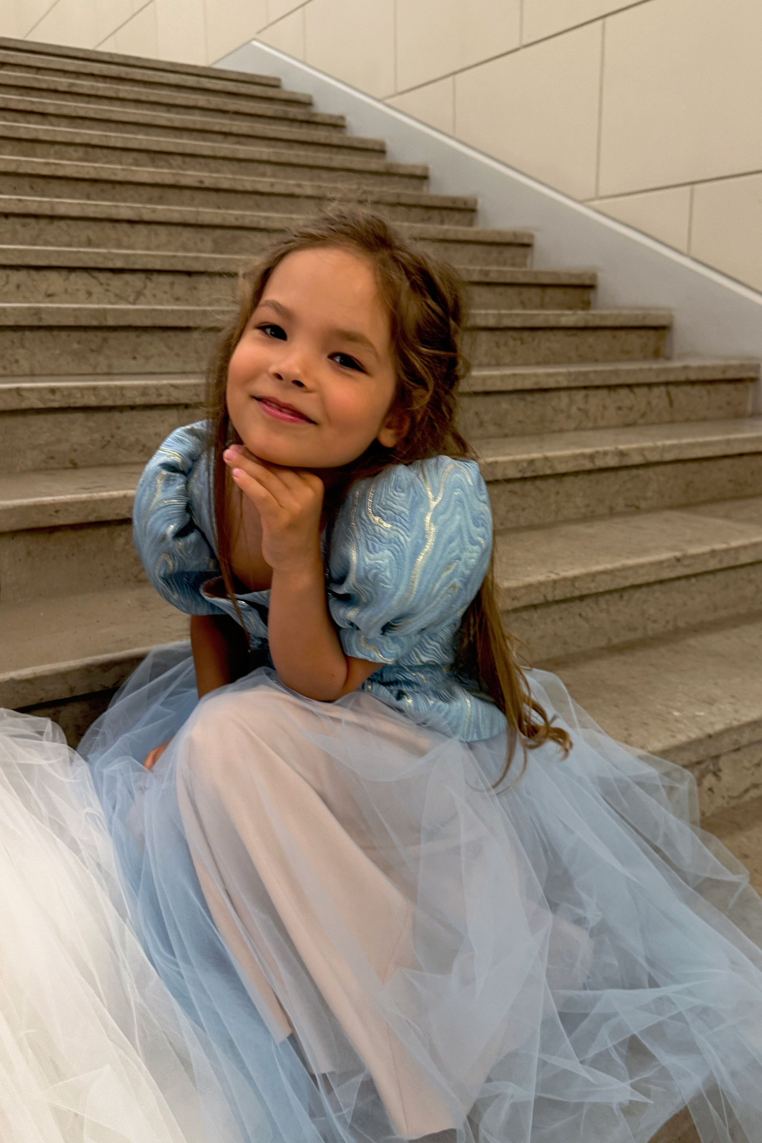 Блуза «Haute Couture» в голубом оттенке. Одежда для детей