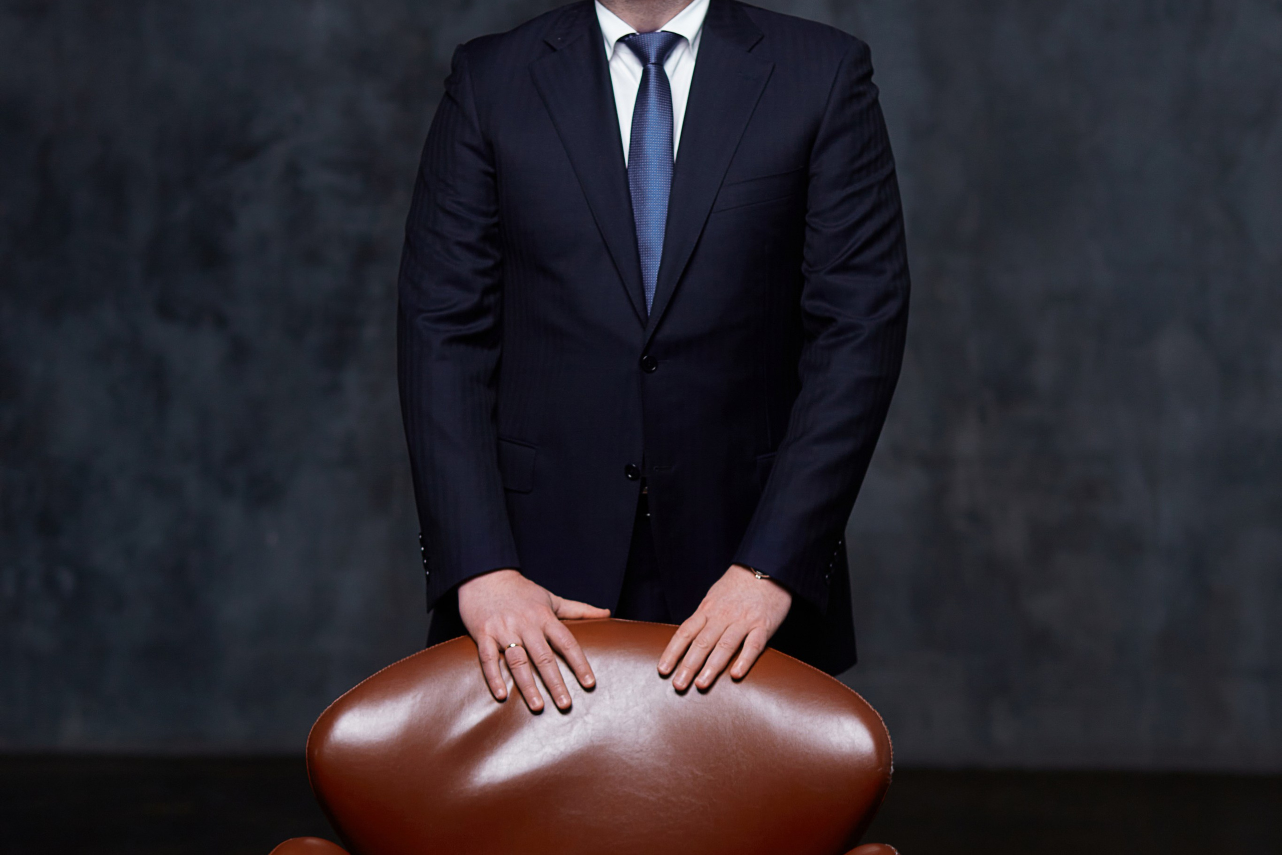 Профессиональные Бизнес-Портреты в Москве | Фотограф Антон Матвеев