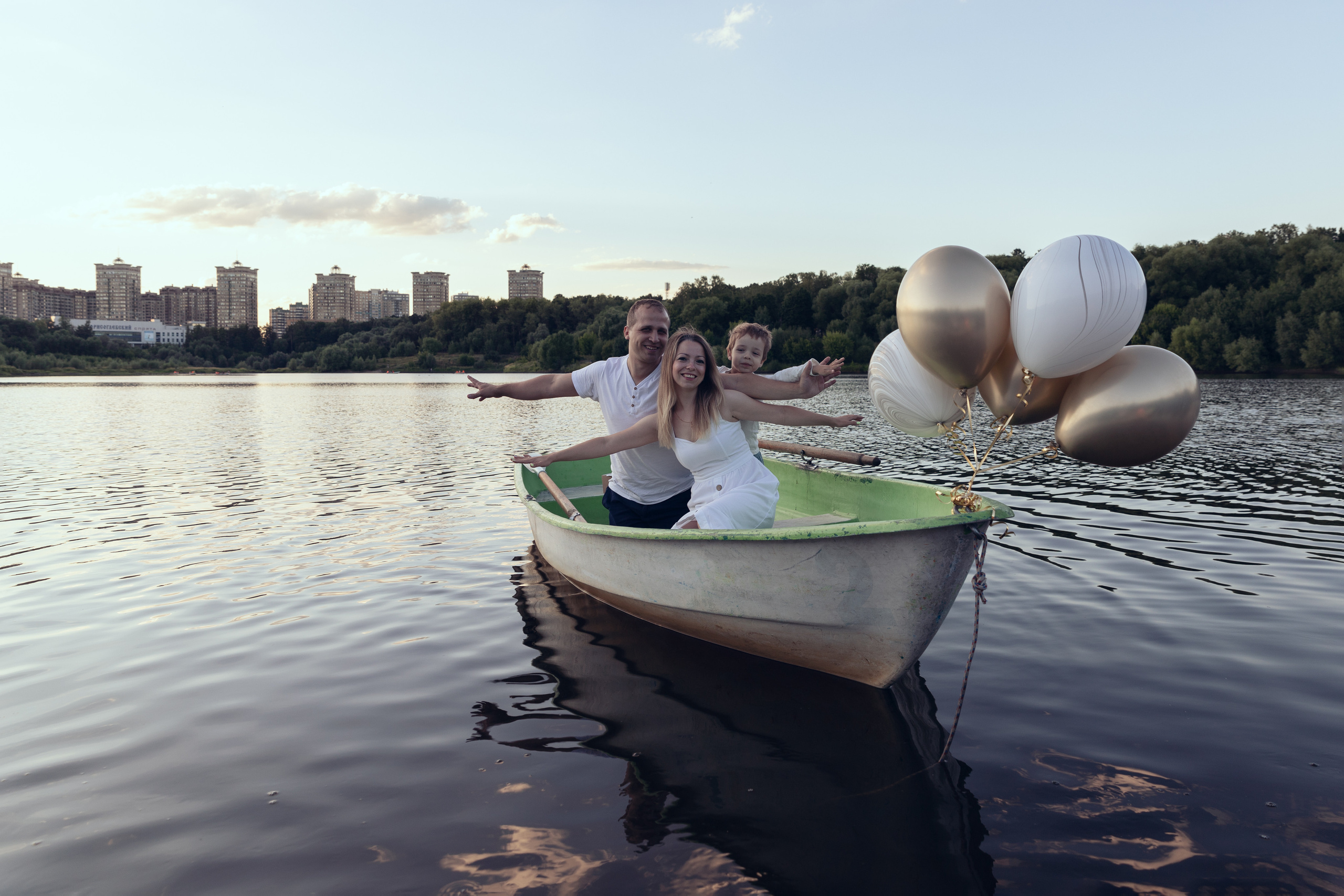 Фотосессия в лодке