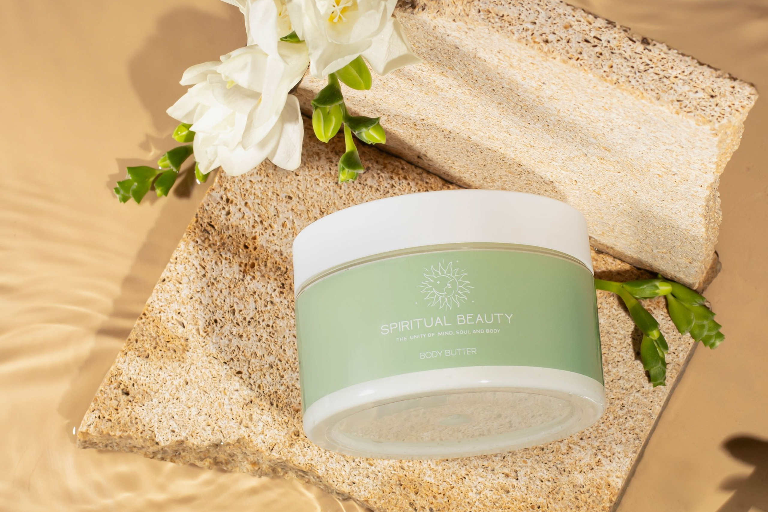 Рекламная подача, спецэффекты, съемка с руками