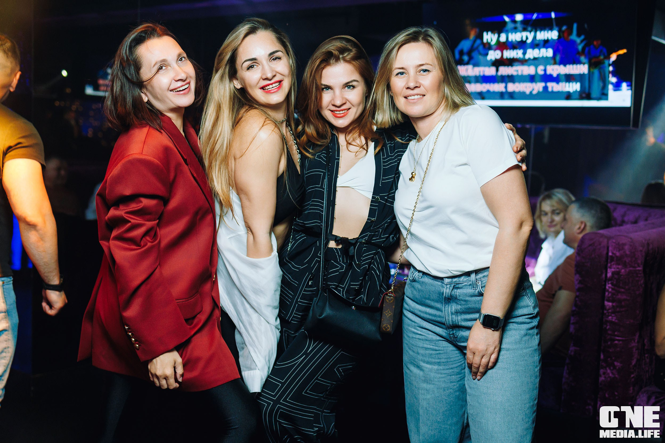 Фото репортаж из караоке клуба Эйфория. One Media Life: фоторепортажи, фотоотчеты с мероприятий и заведений