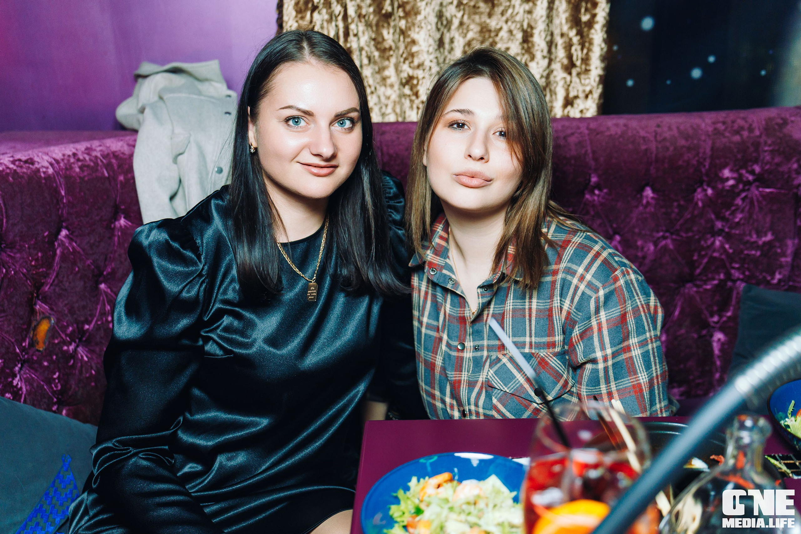 Фотоотчет из караоке клуба Эйфория. One Media Life: фоторепортажи, фотоотчеты с мероприятий и заведений