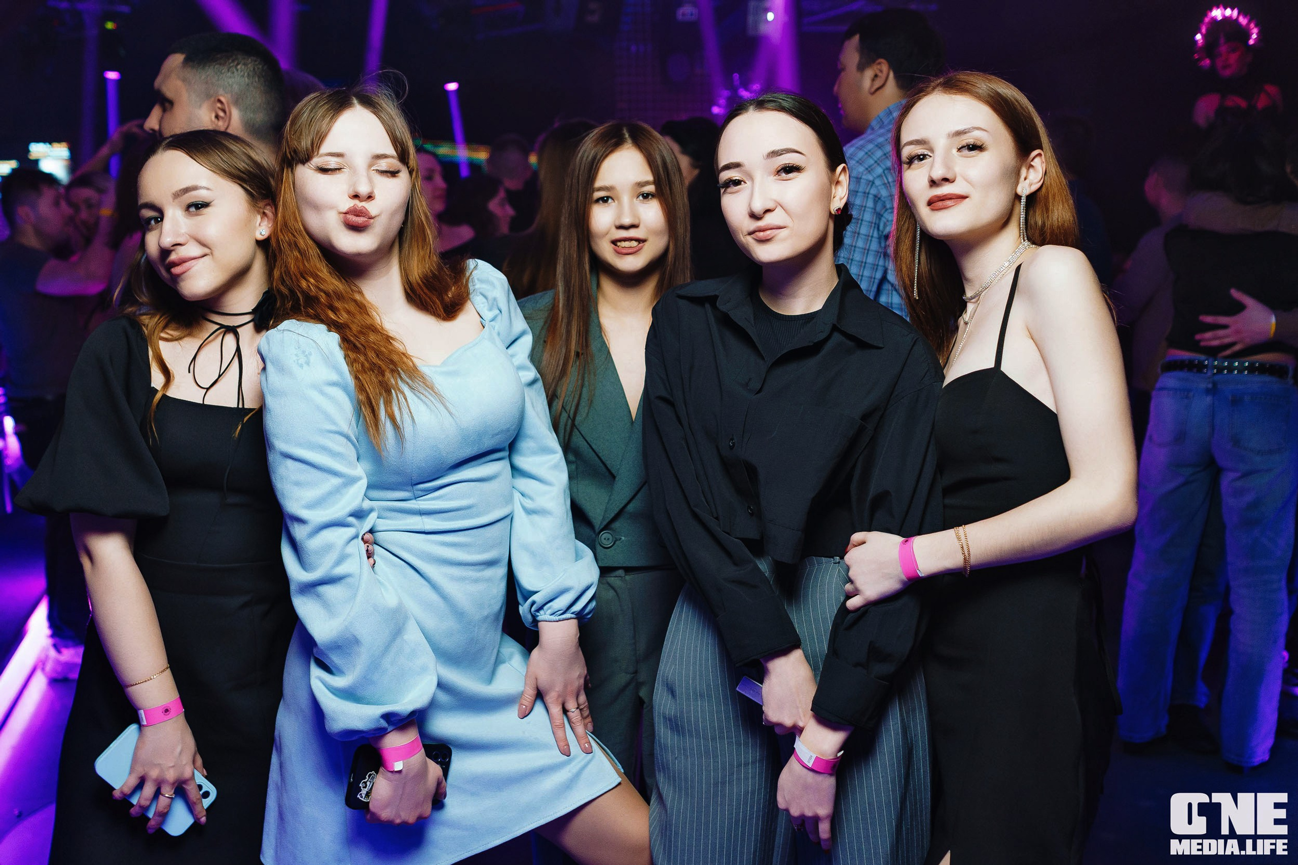One Media Life: фоторепортажи, фотоотчеты с мероприятий и заведений