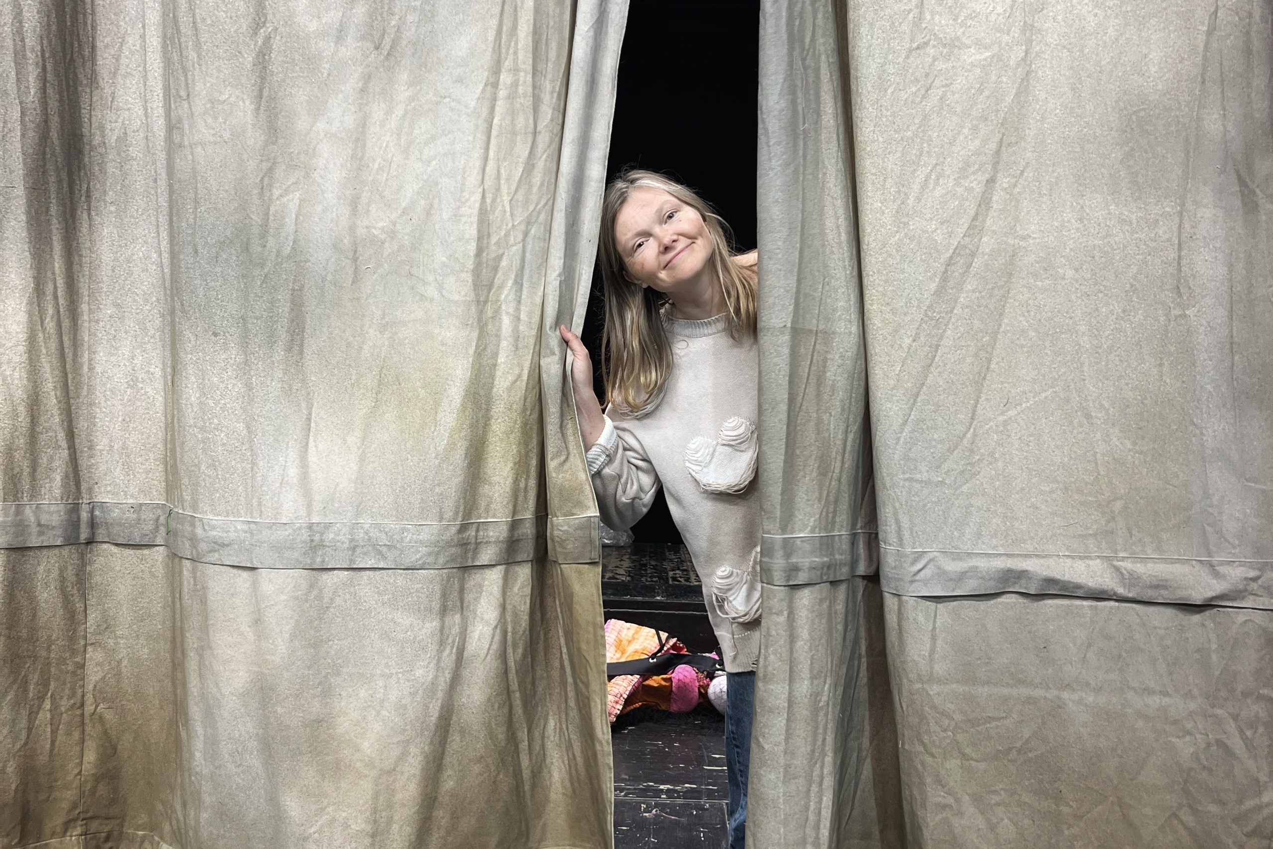 «Митина Любовь» Московский международный Дом Музыки. История занавеса. Превращаем идею в технологию