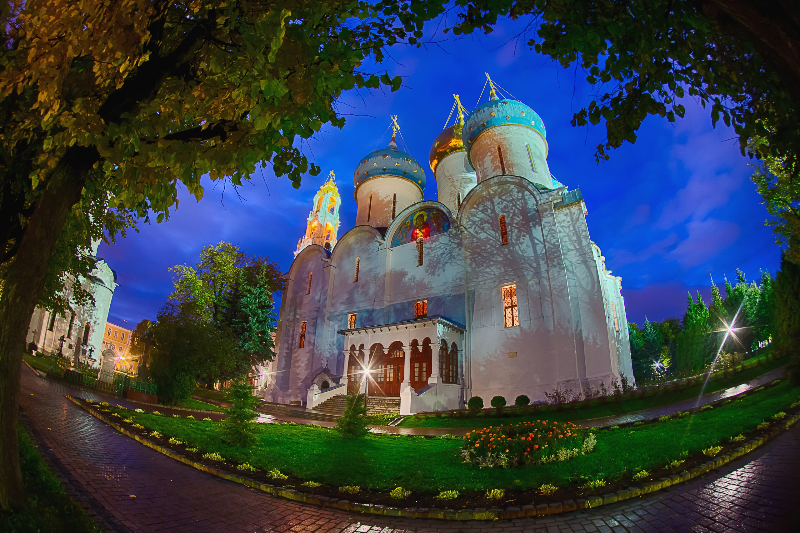 Покрова на Нерли. 1000 куполов России, фотопроект Вадима Квятковского и Надежды Ельцовой