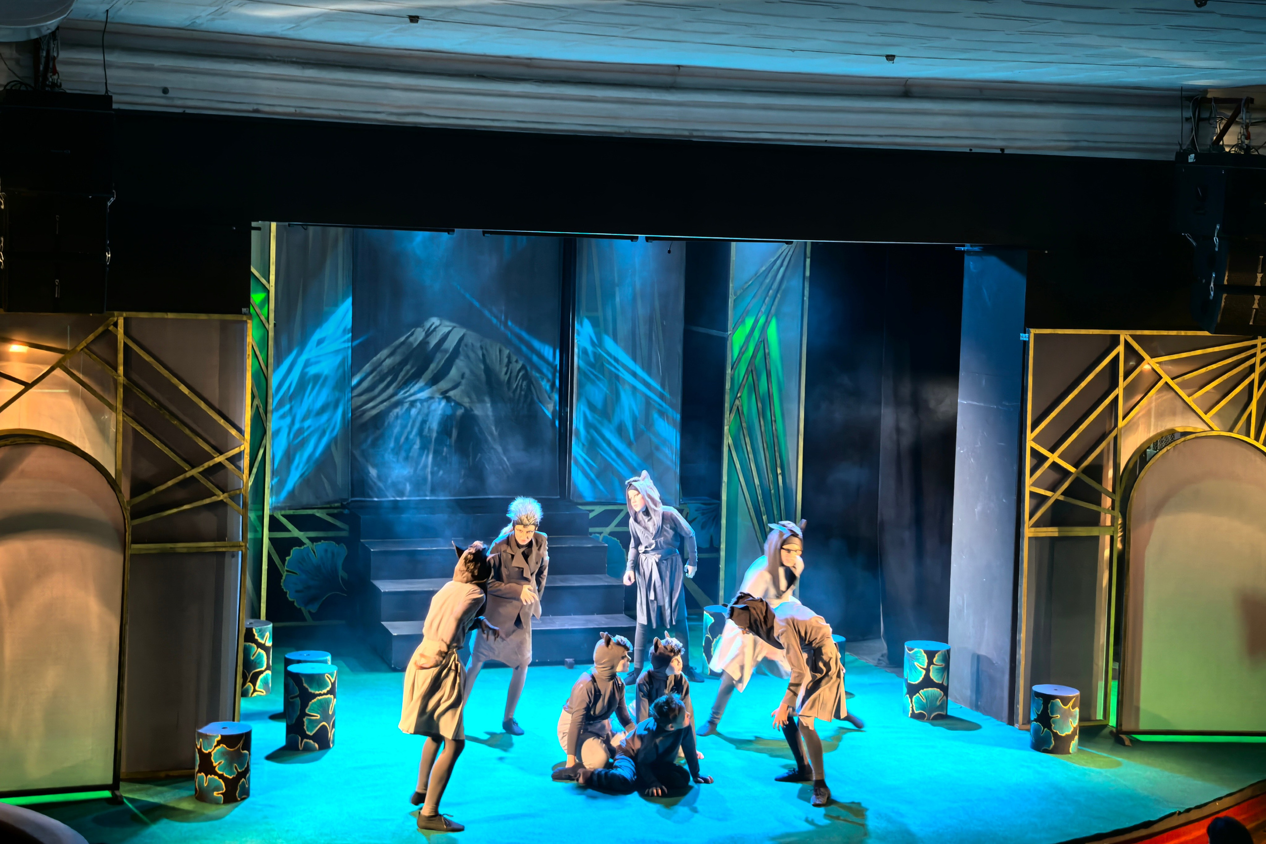 АНО «Центра социальных проектов «Путь в большой мир»