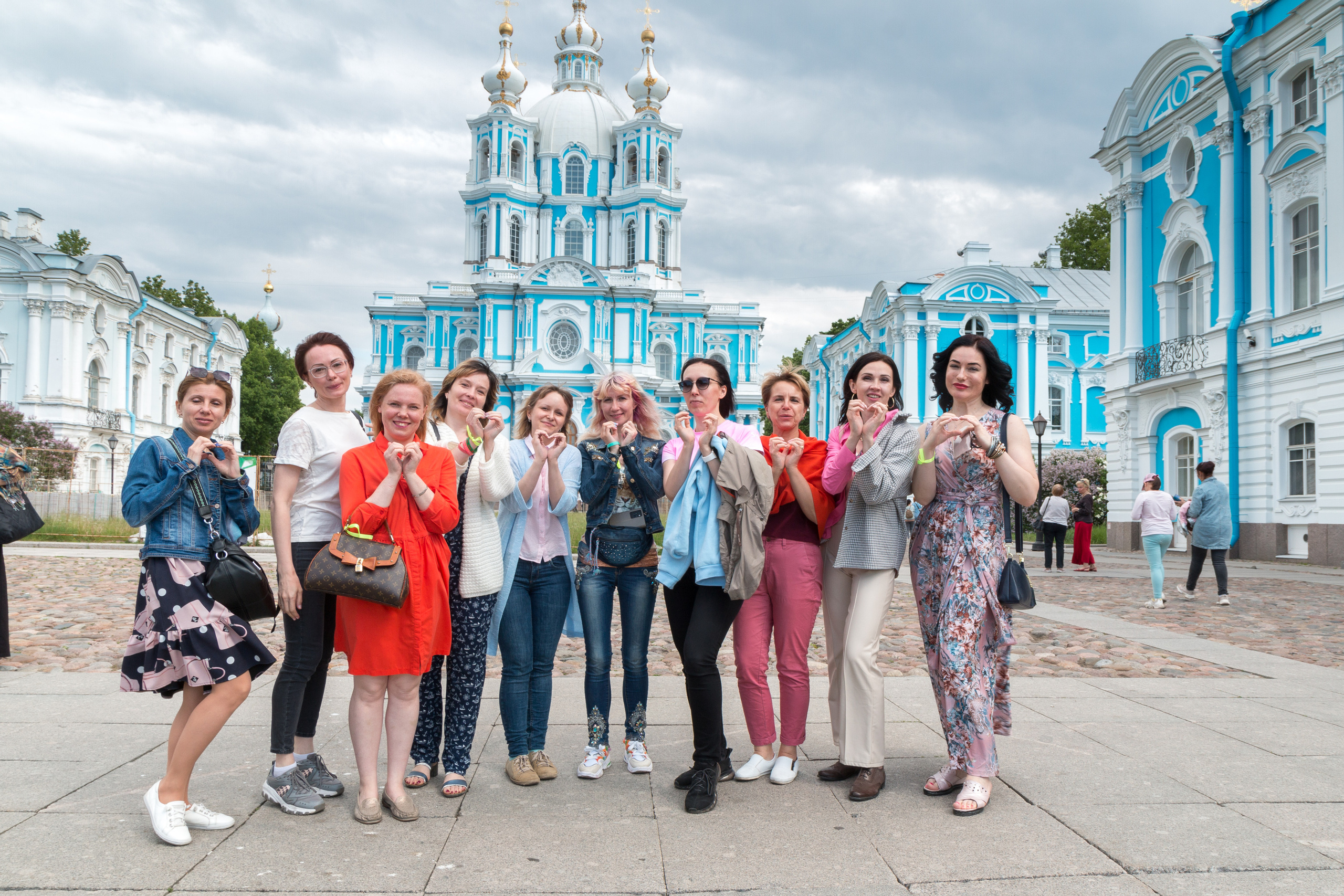 Встречи клуба счастливых женщин «Любить и быть Любимой»