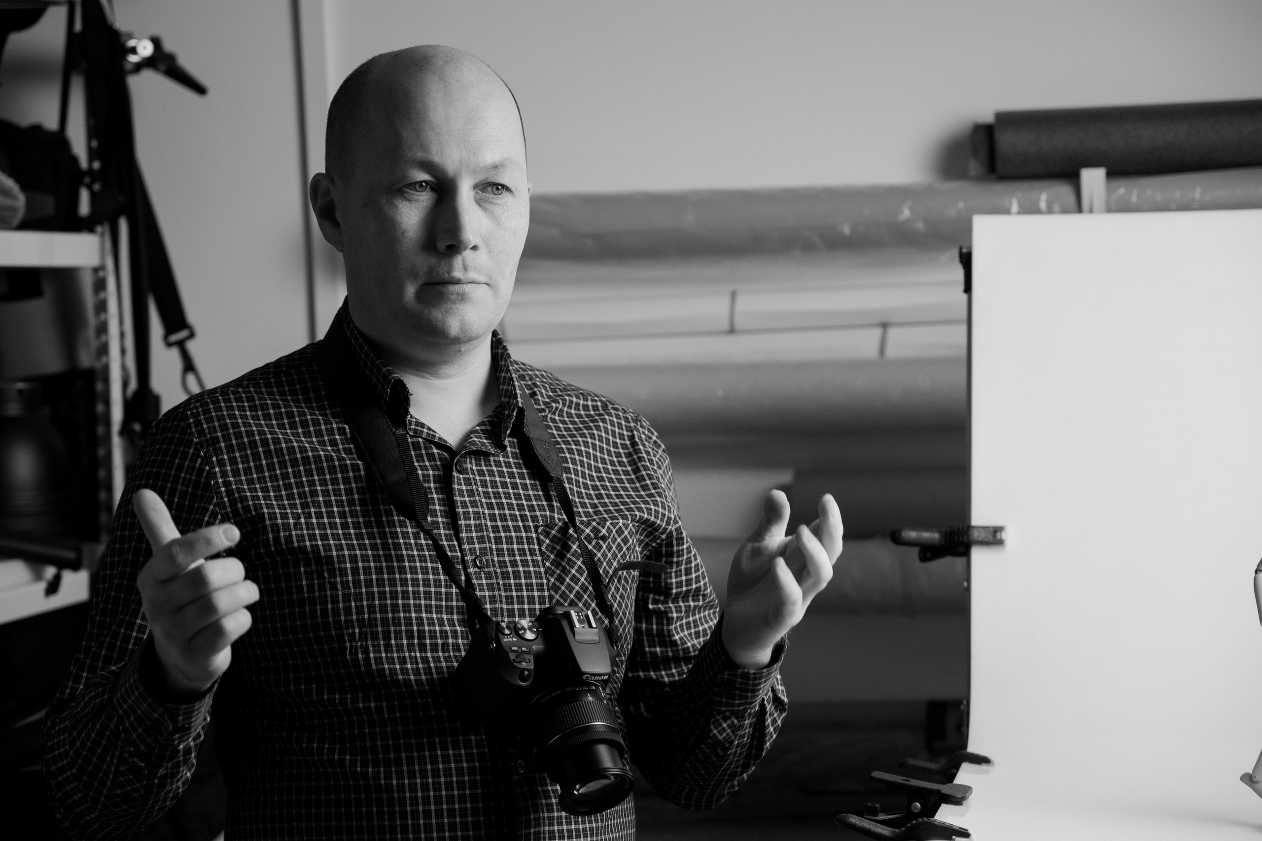 Преподаватель фотошколы Артём Андронов на своих занятиях щедро делится знаниями с 2008 г.