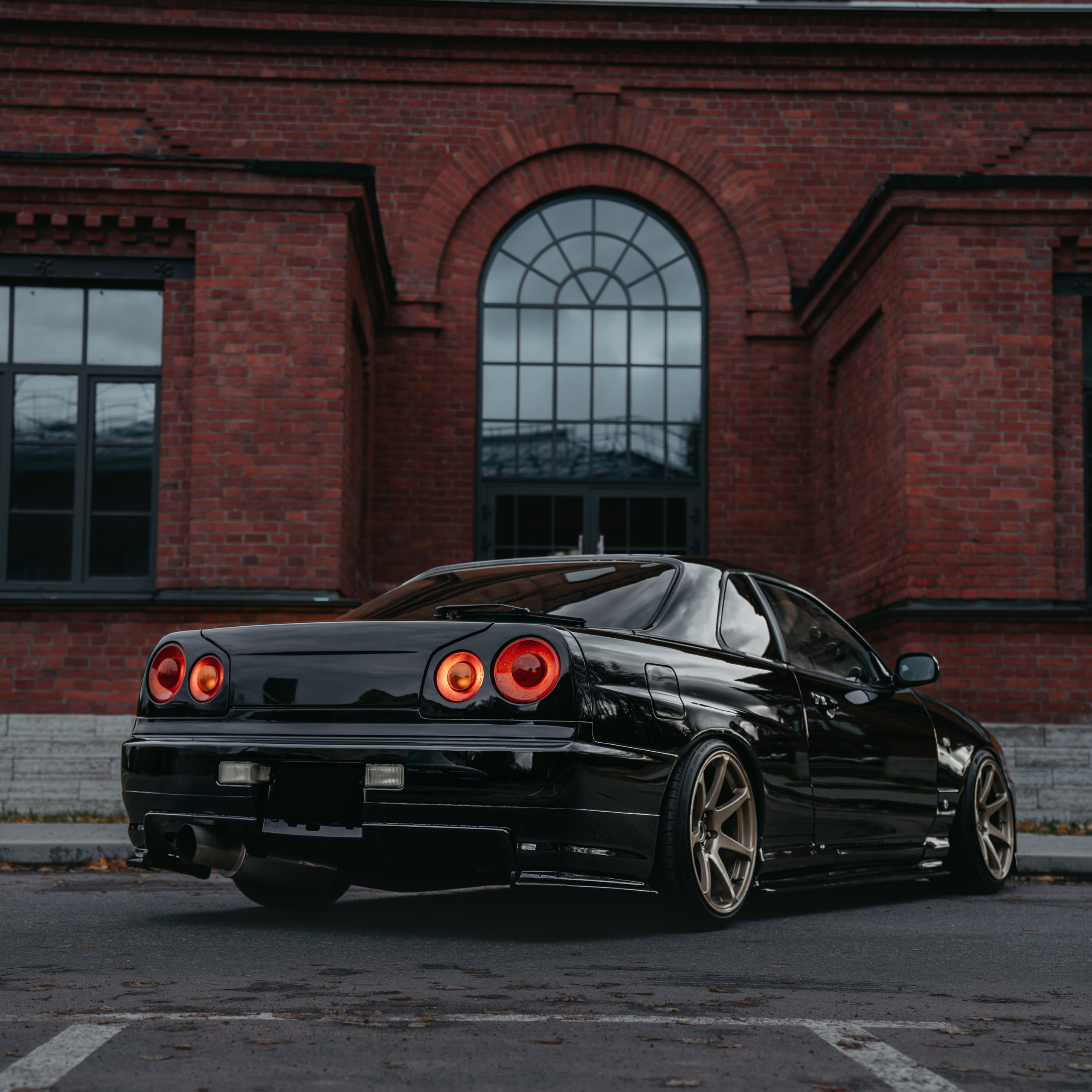 Nissan R34