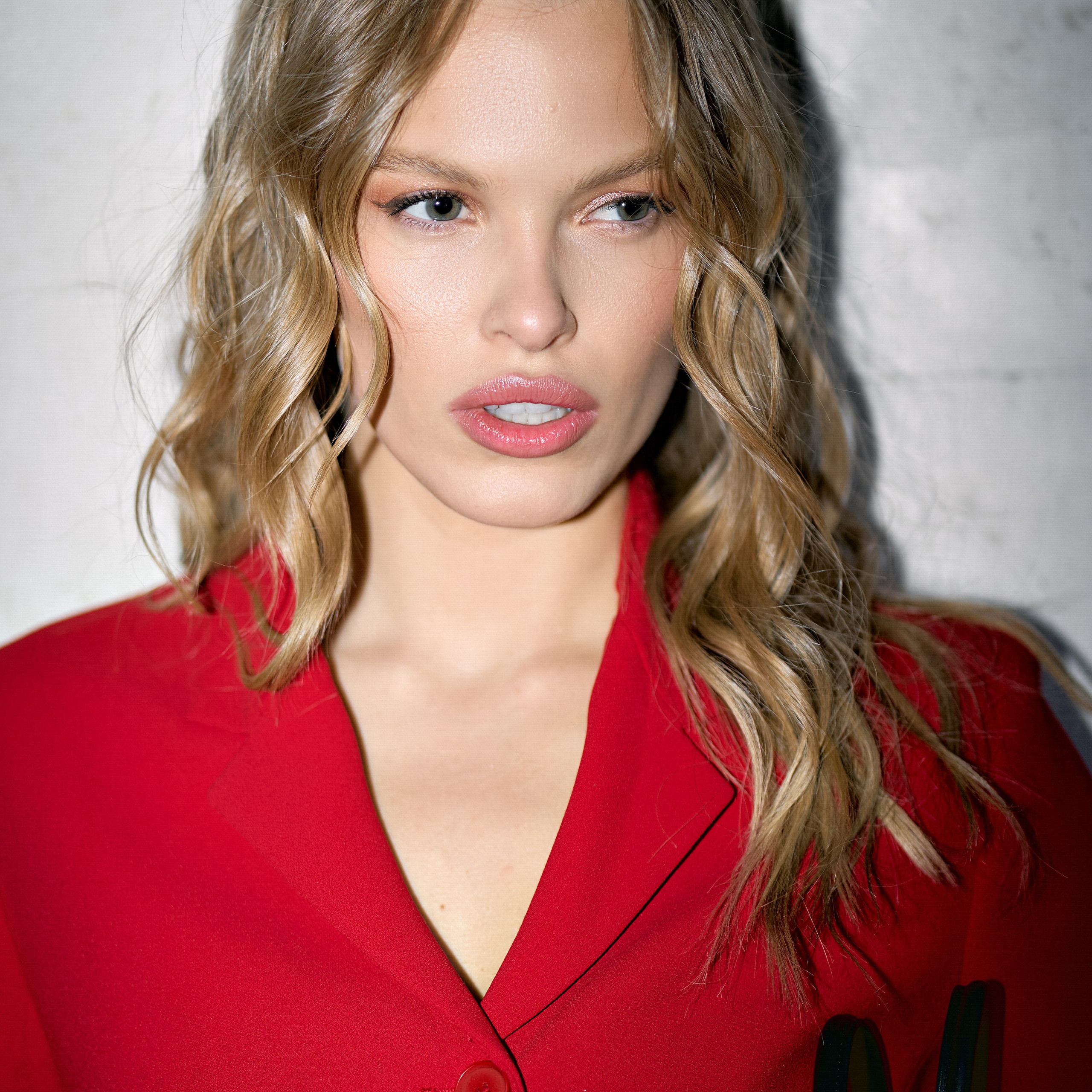 Индивидуальные и экспертные. Фотограф, преподаватель и ретушер Милена Духненко