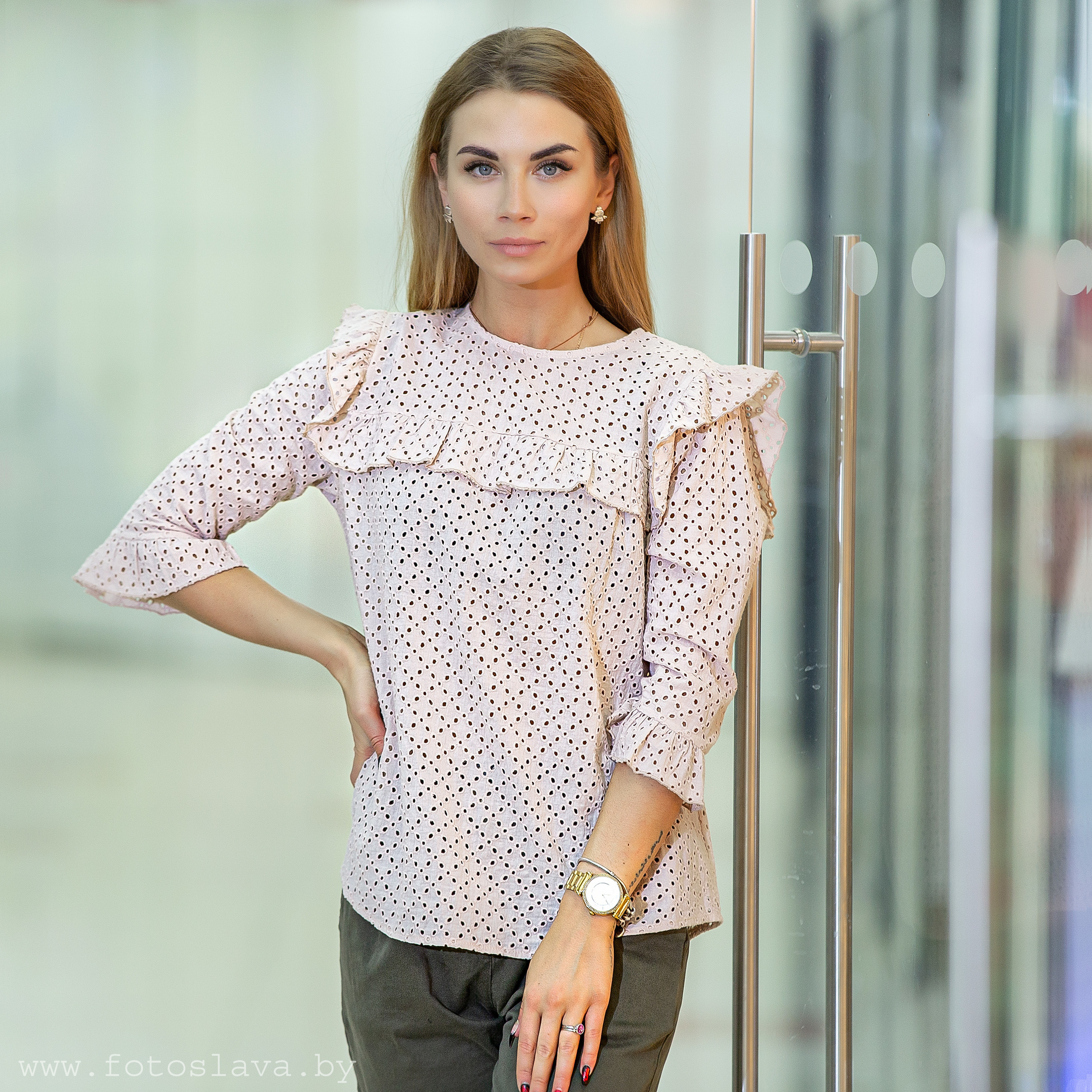 Рекламная фотосессия для бутика женской одежды. Свадебный фотограф в Барановичах Вячеслав Шах-Гусейнов, фотошкола