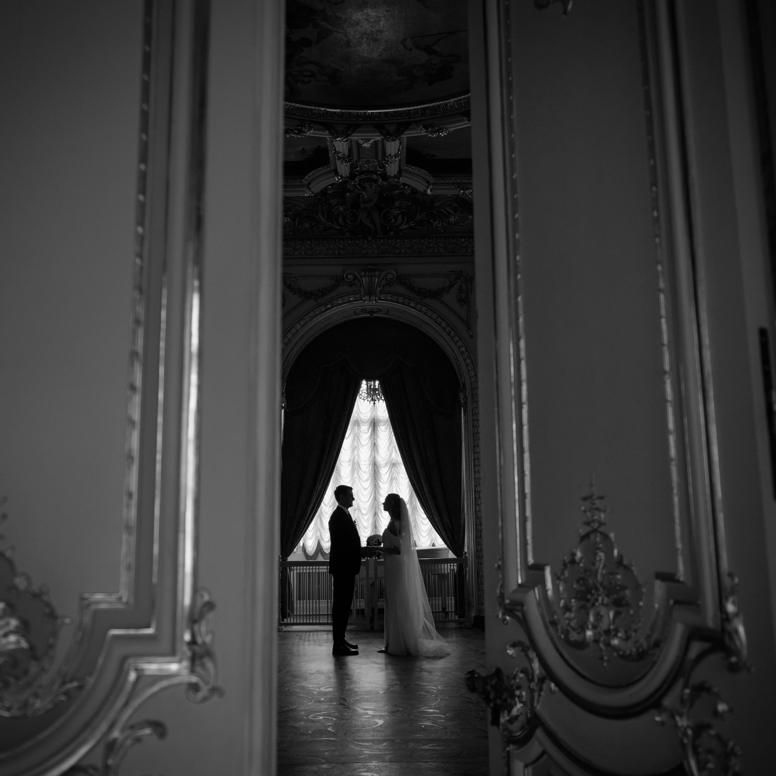 Анонс со свадьбы Настасьи и Романа. Свадебный фотограф в Санкт-Петербурге Венера Ахметова