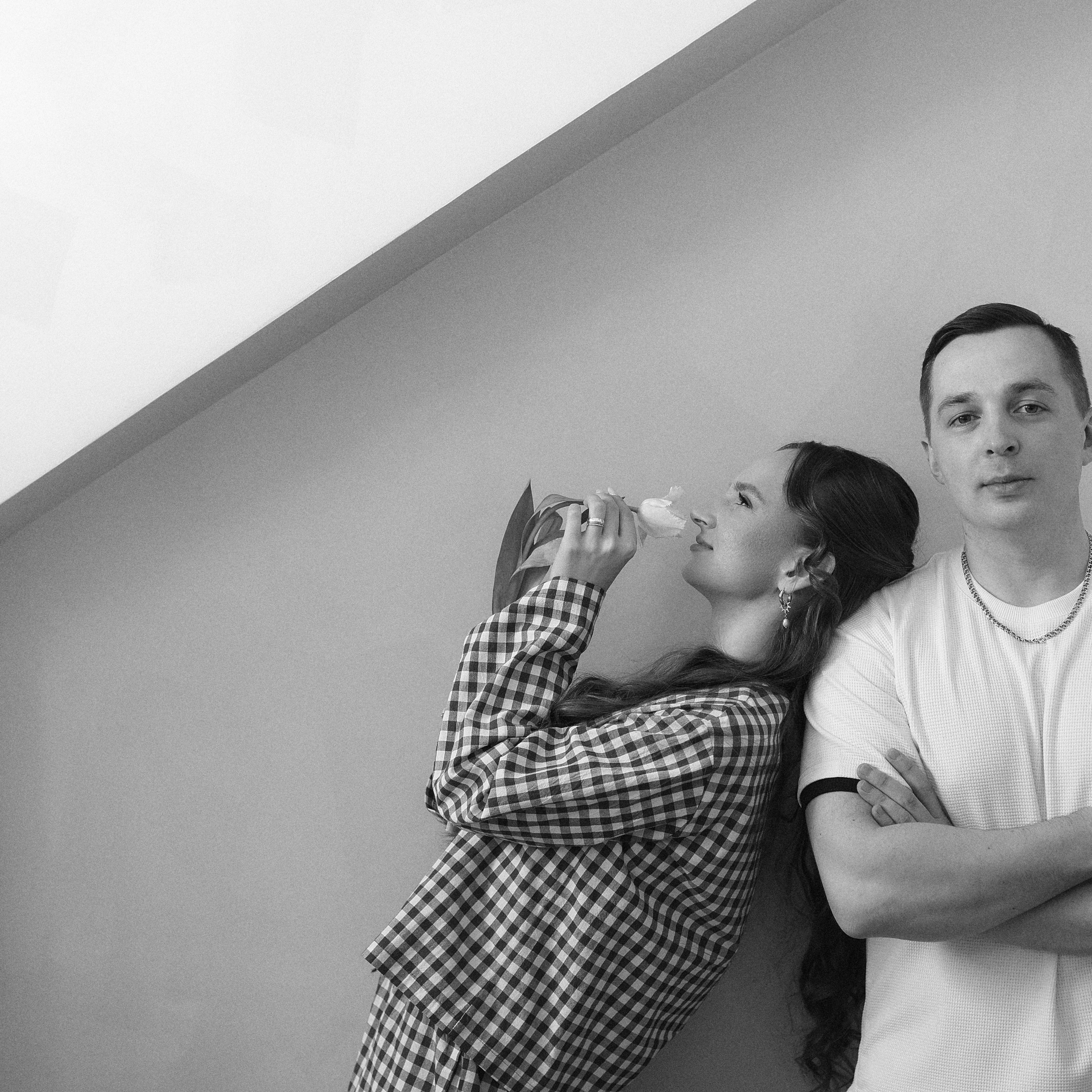 И&В
