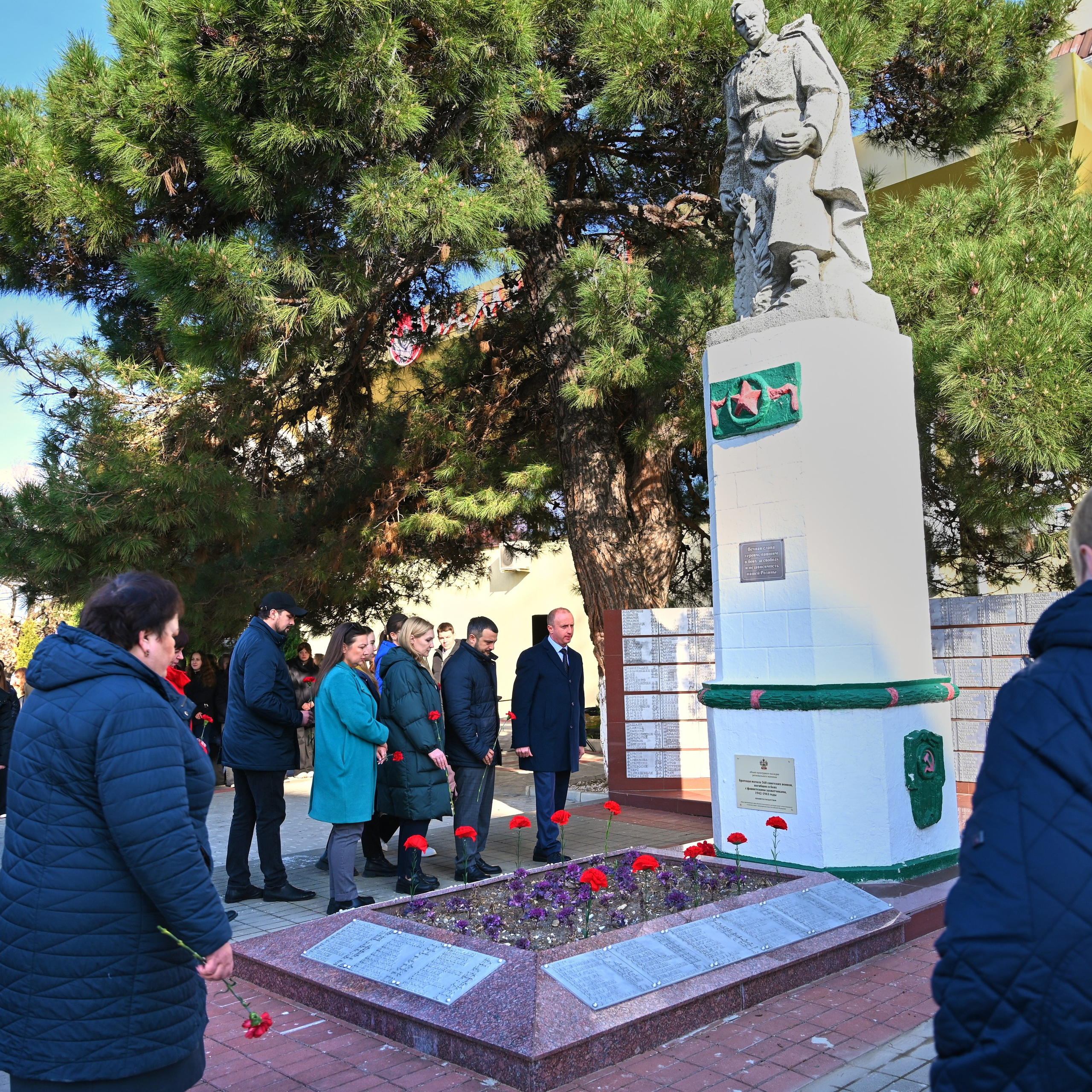 8 марта Кабардинка. Жизнь курорта Кабардинка в фотографиях