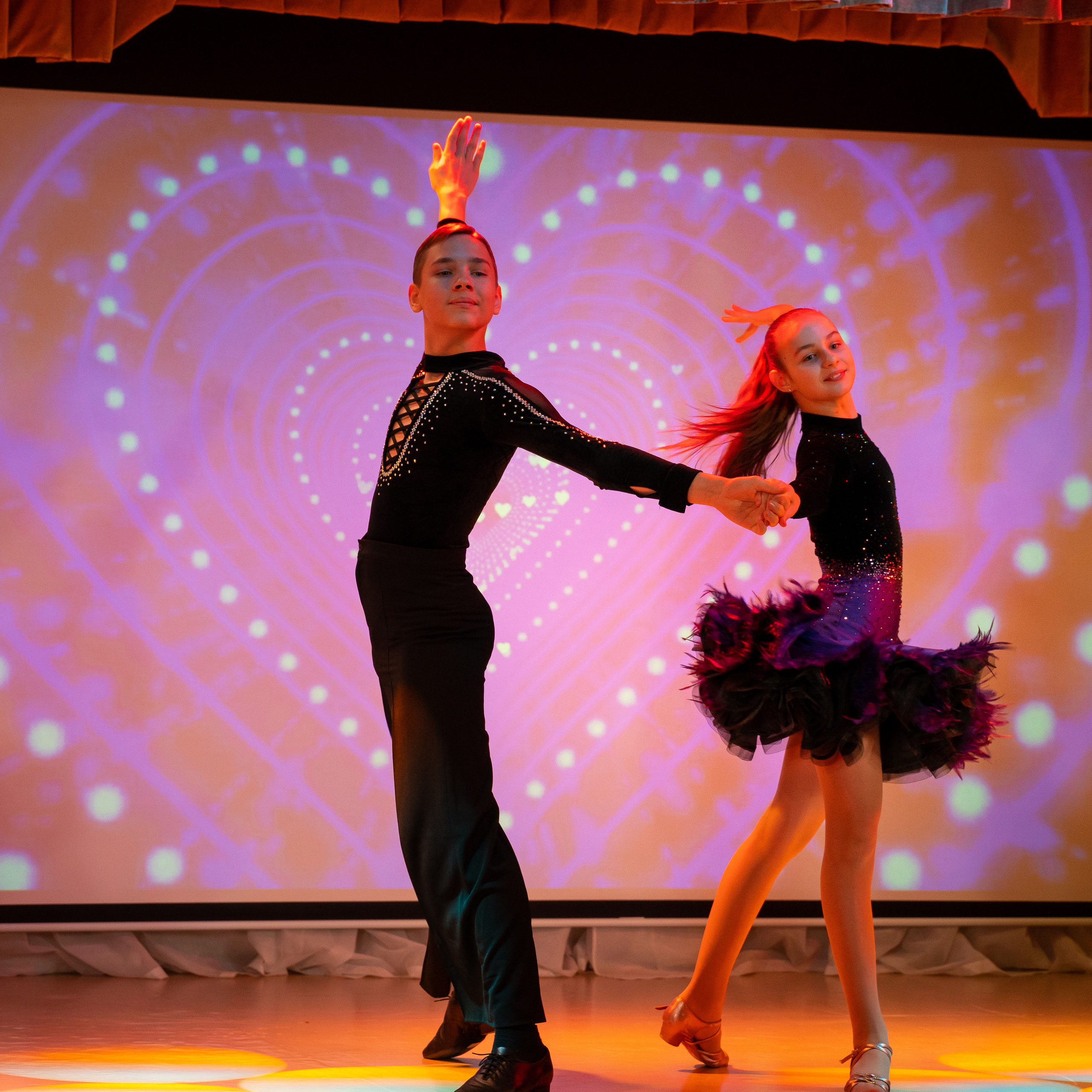 День матери. Марьина роща. Жизнь курорта Кабардинка в фотографиях