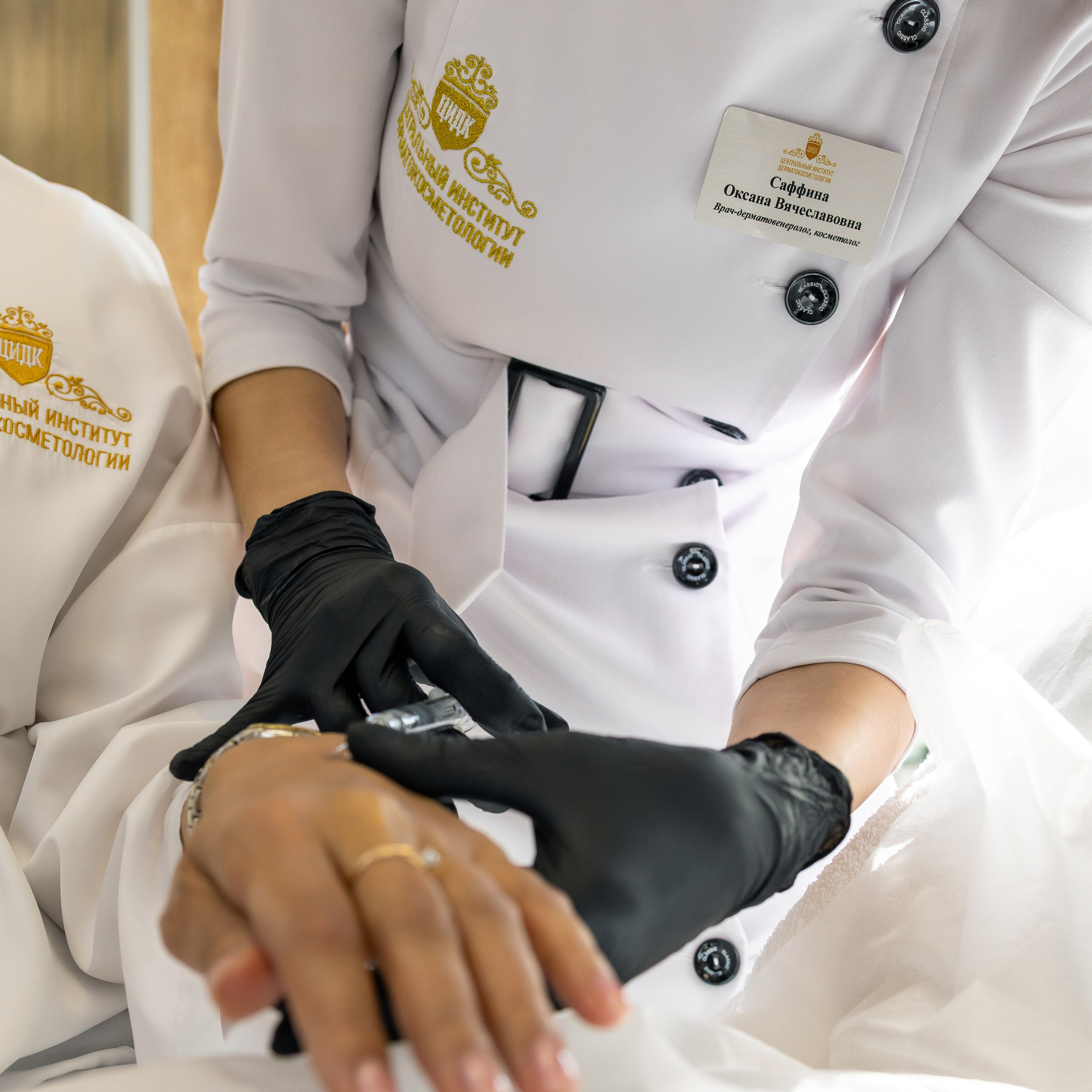 филлер в кисти рук