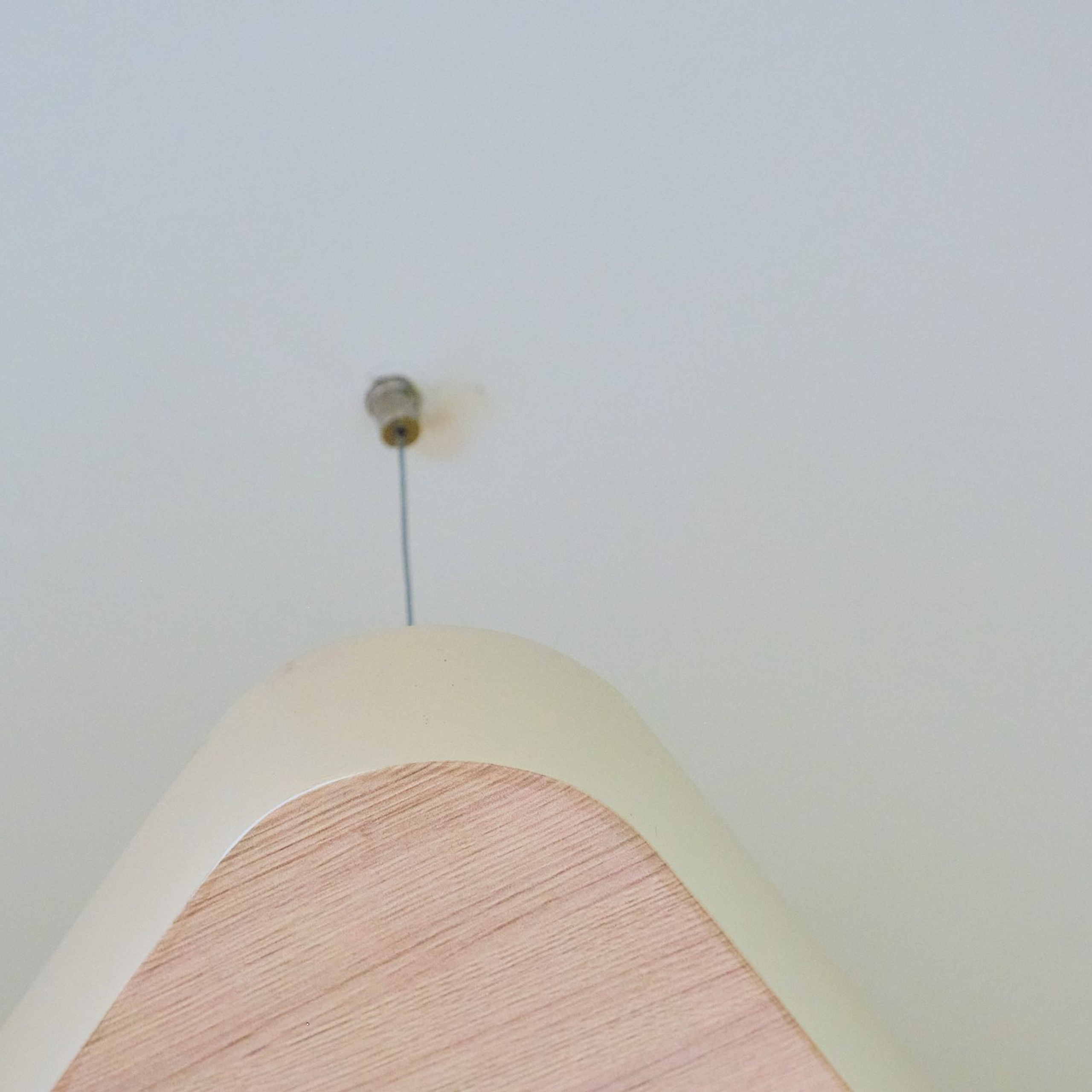 Подвесной потолок с геометрией