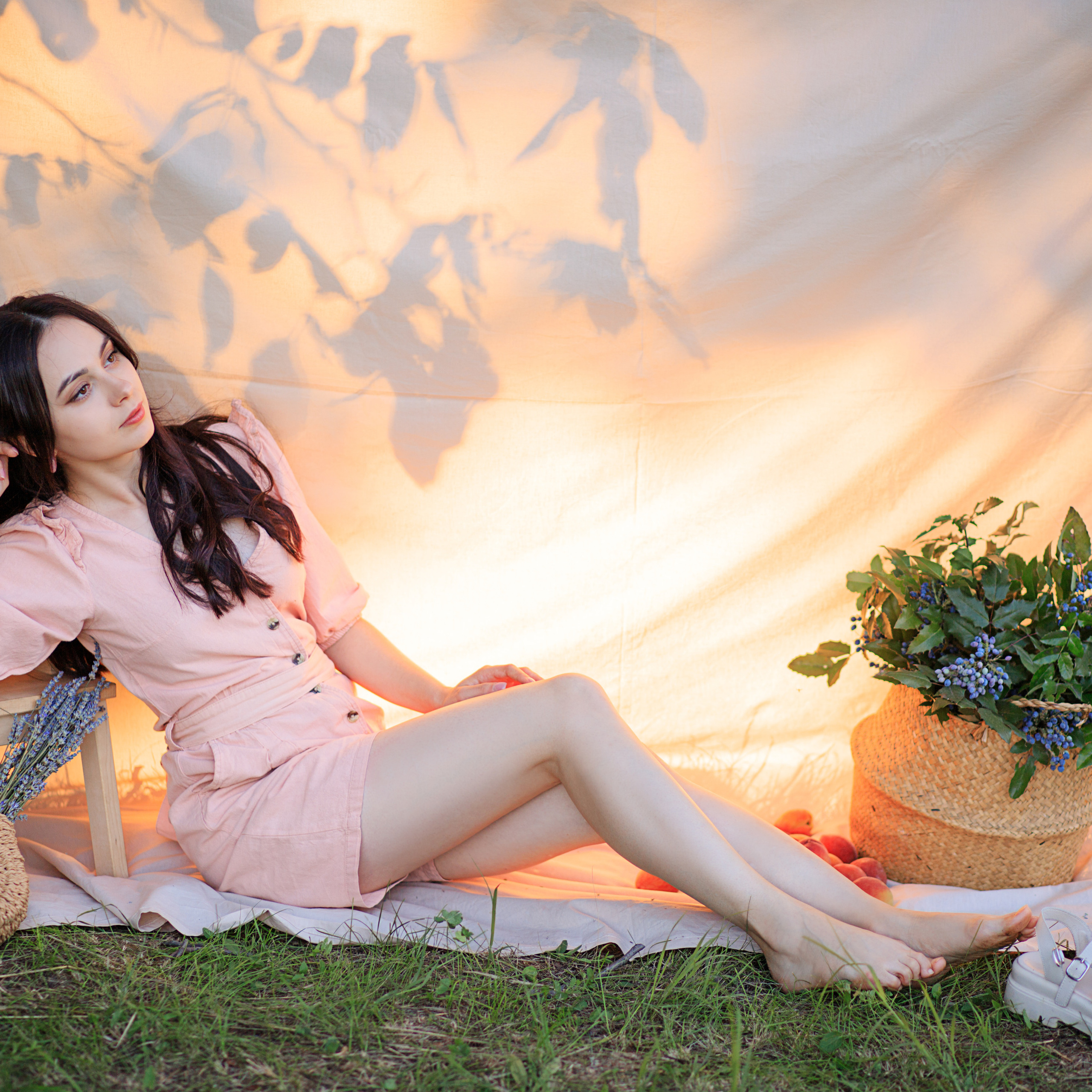 Нежная фотосессия на природе с реквизитов. Семейный и детский фотограф в Краснодаре Лафета Алена